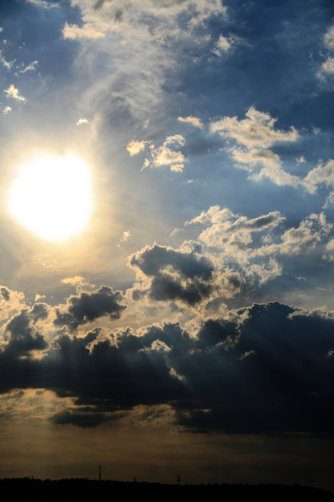 Canon EF-S 18-55mm F3.5-5.6 sample photo. Cloudsss photography
