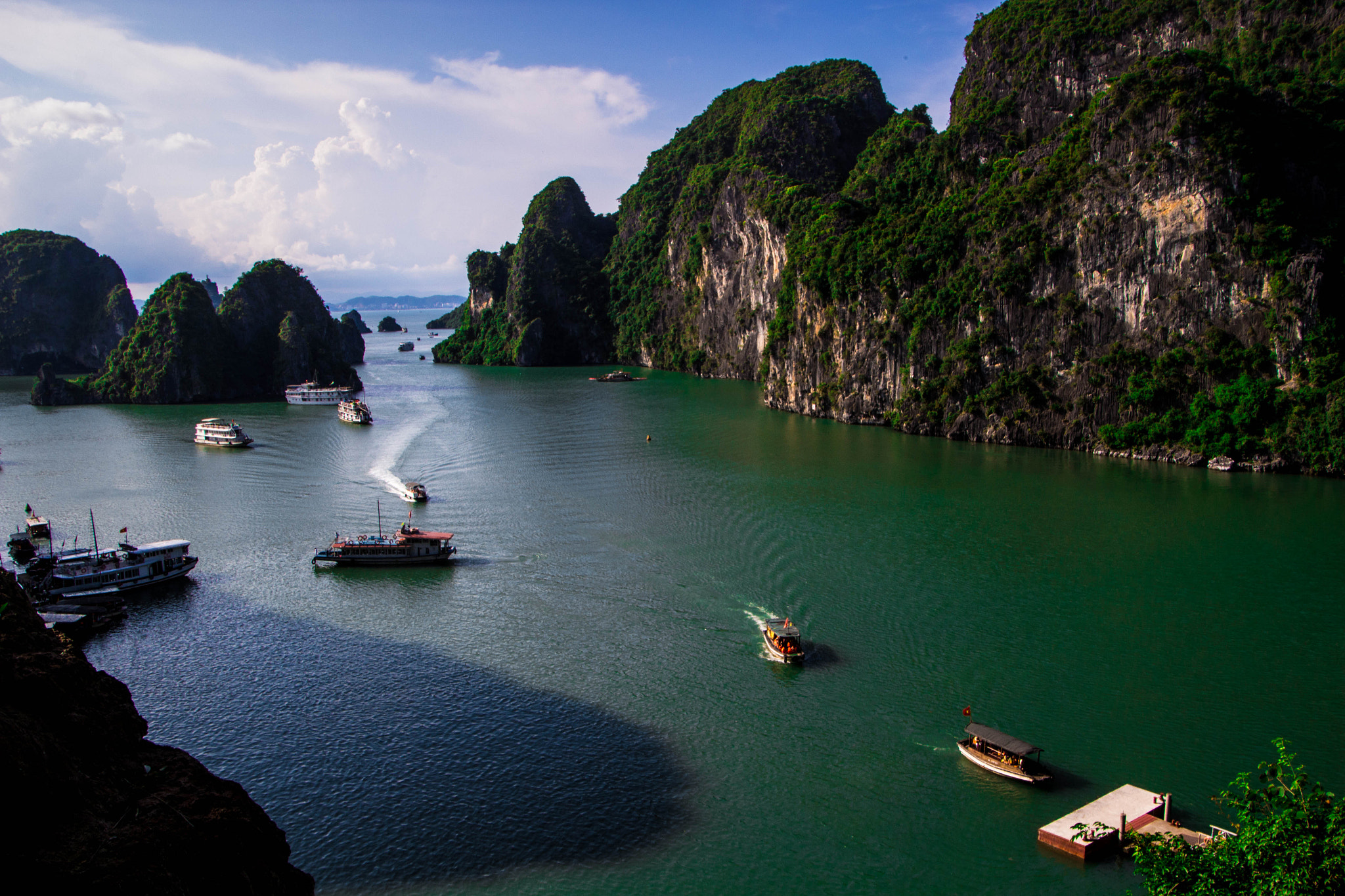 Canon EOS 100D (EOS Rebel SL1 / EOS Kiss X7) sample photo. Ha long bay photography