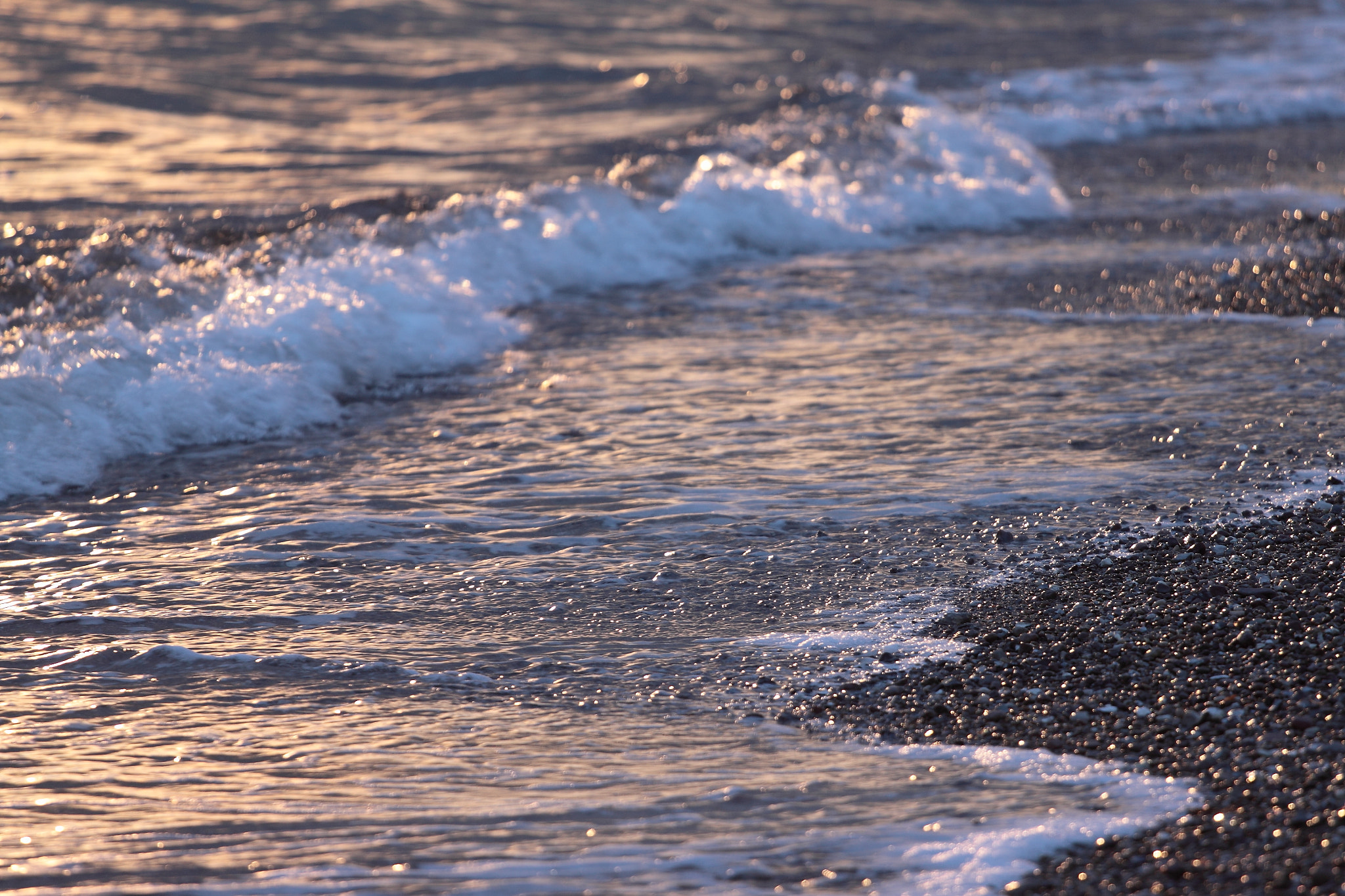 Canon EF 70-200mm F4L USM sample photo. Waves photography