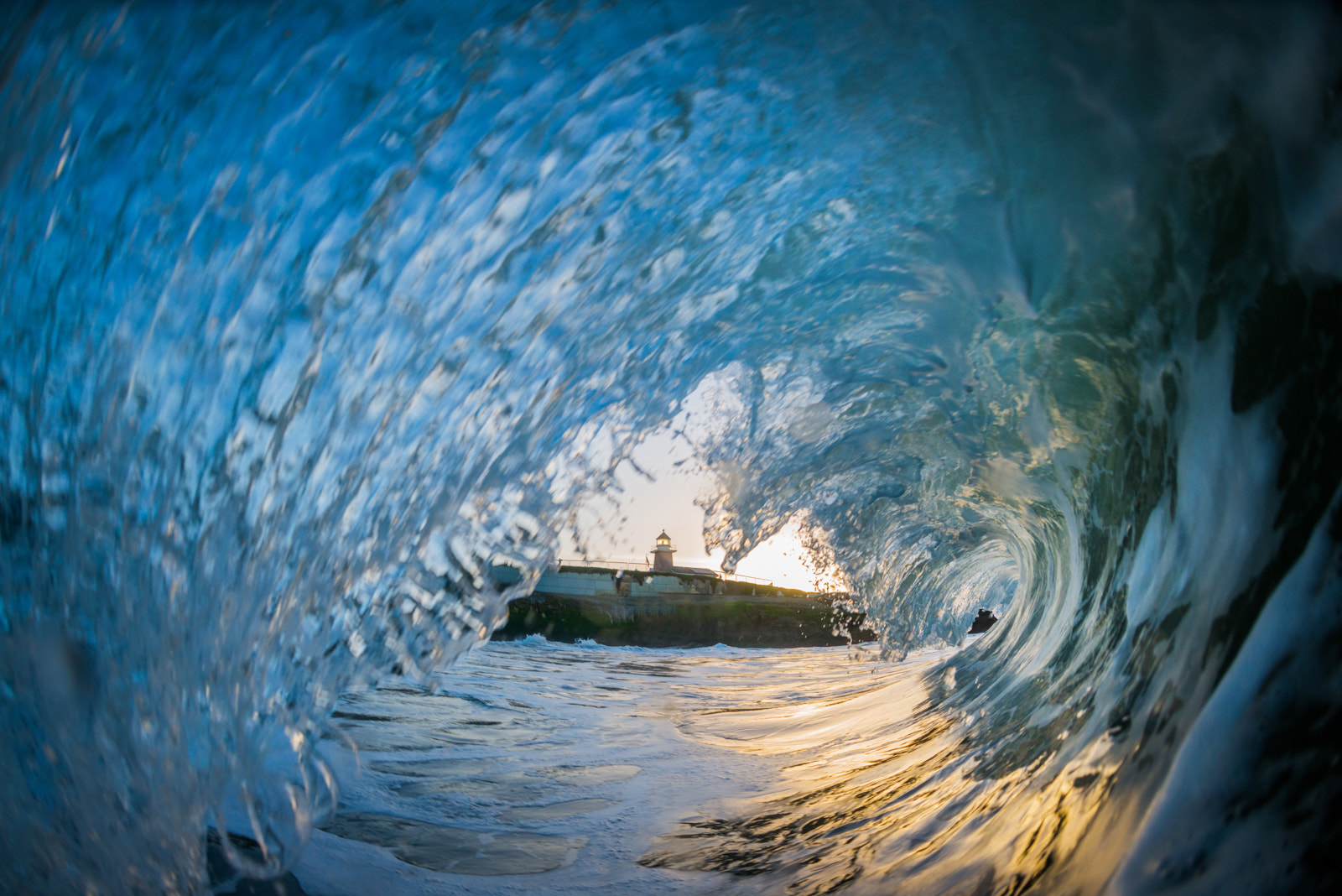 Nikon D800E + Nikon AF Fisheye-Nikkor 16mm F2.8D sample photo. Sunrise barrel with the steamer lane lighthouse photography