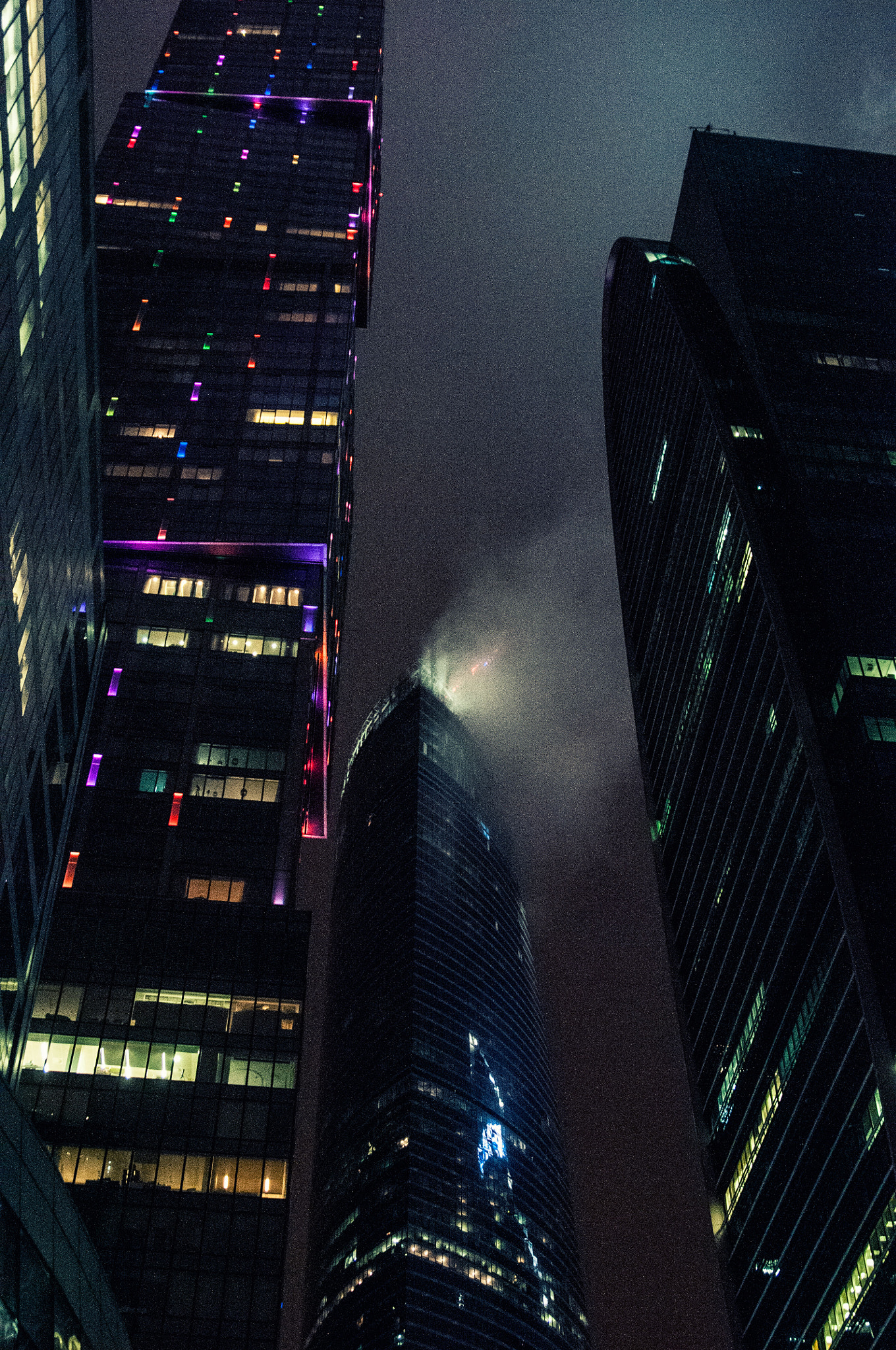 Nikon D300S sample photo. City of rain and darkness photography