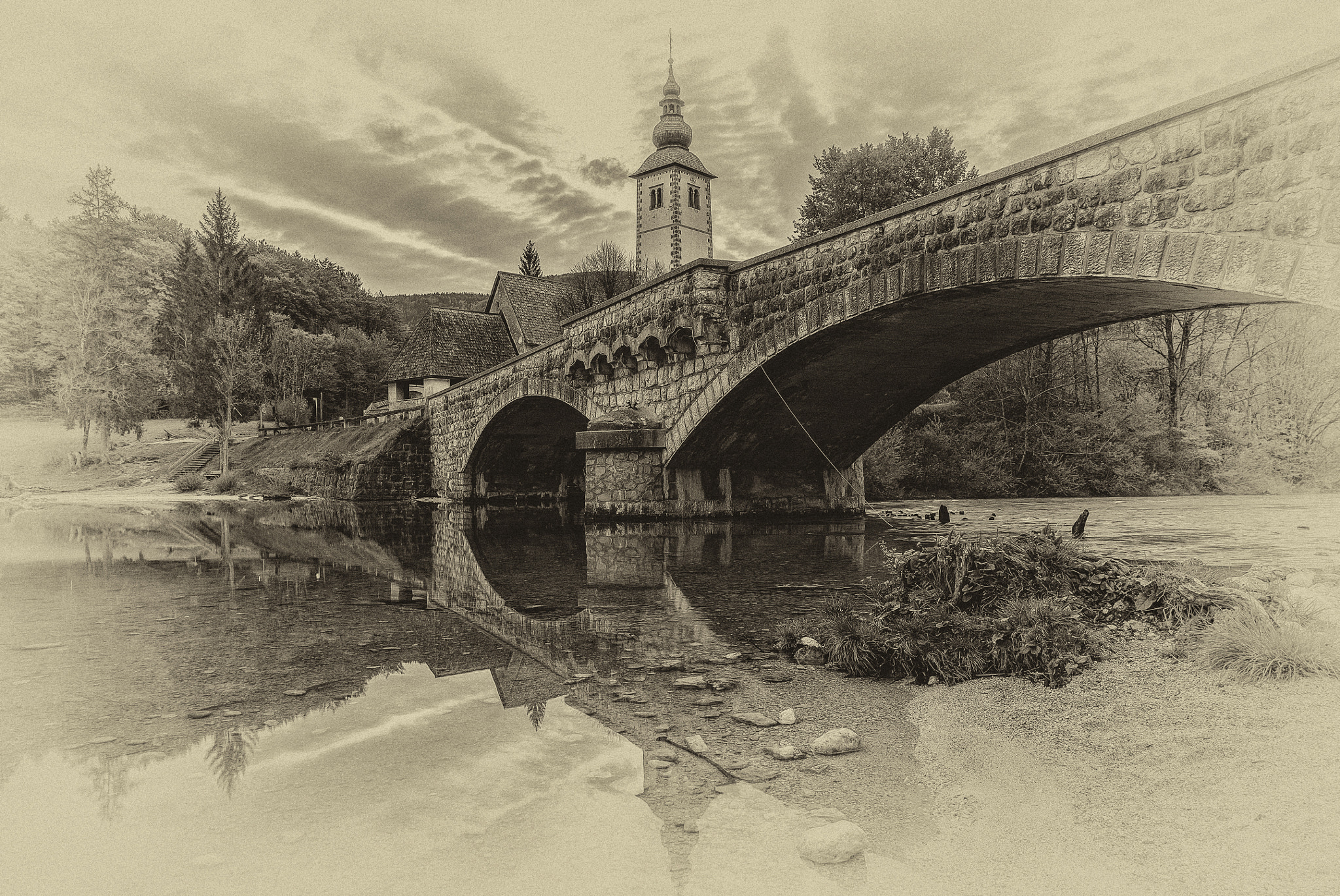 Olympus Zuiko Digital ED 12-60mm F2.8-4.0 SWD sample photo. Church by the bridge photography