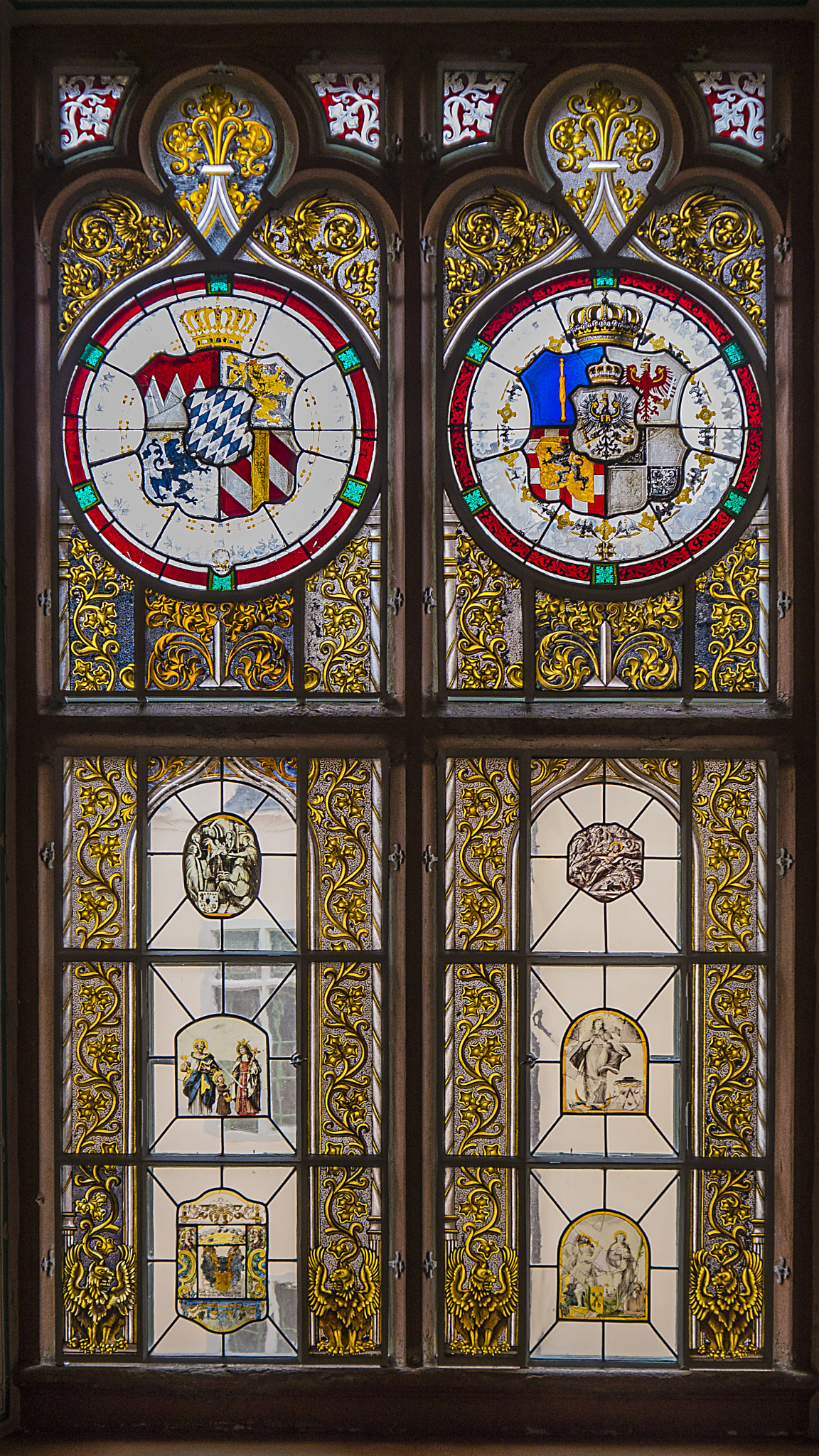 Panasonic Lumix DMC-G6 sample photo. Window of stolzenfels castle photography