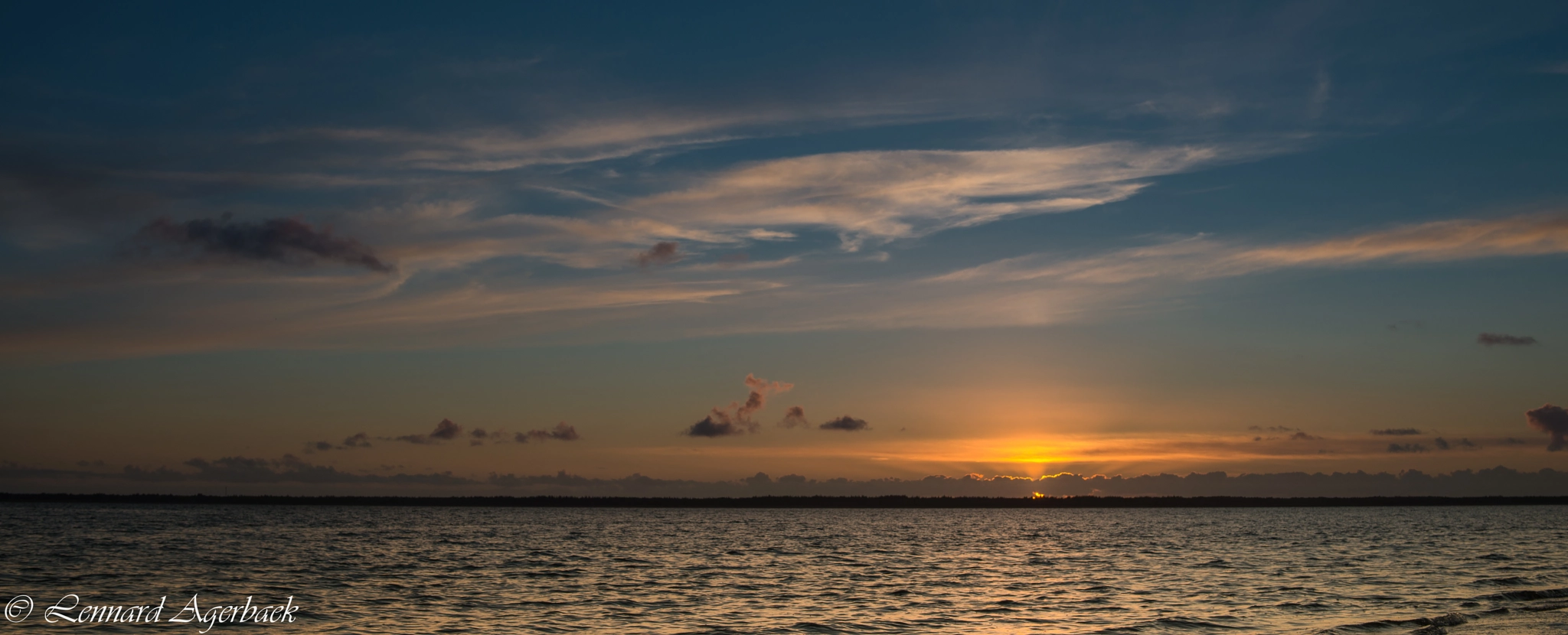 Nikon D800 + Samyang 35mm F1.4 AS UMC sample photo. Sunset photography