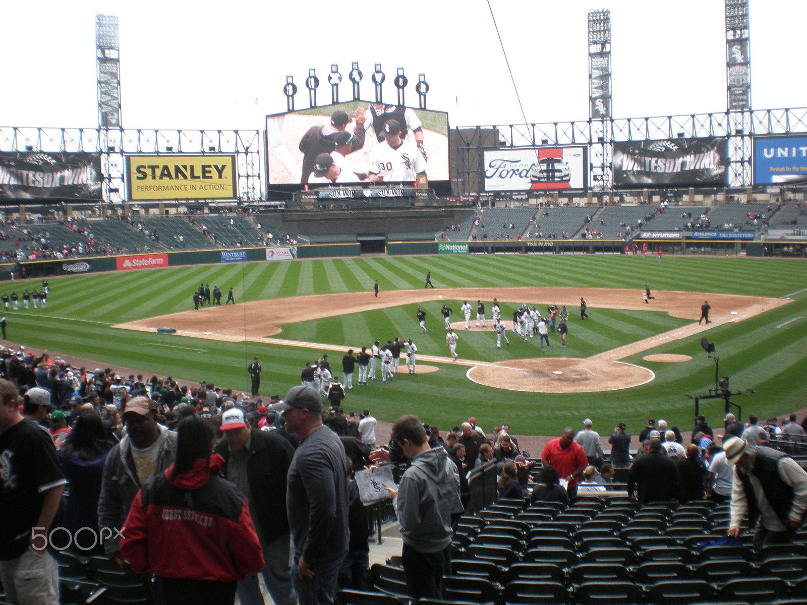Olympus FE280,X820,C520 sample photo. U.s. cellular field photography