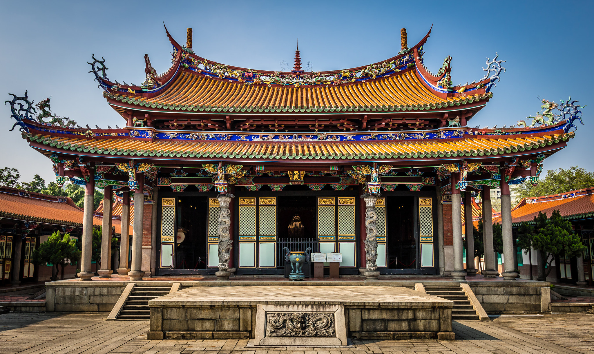 Sigma 18-35mm f/1.8 DC HSM sample photo. Confucius temple photography