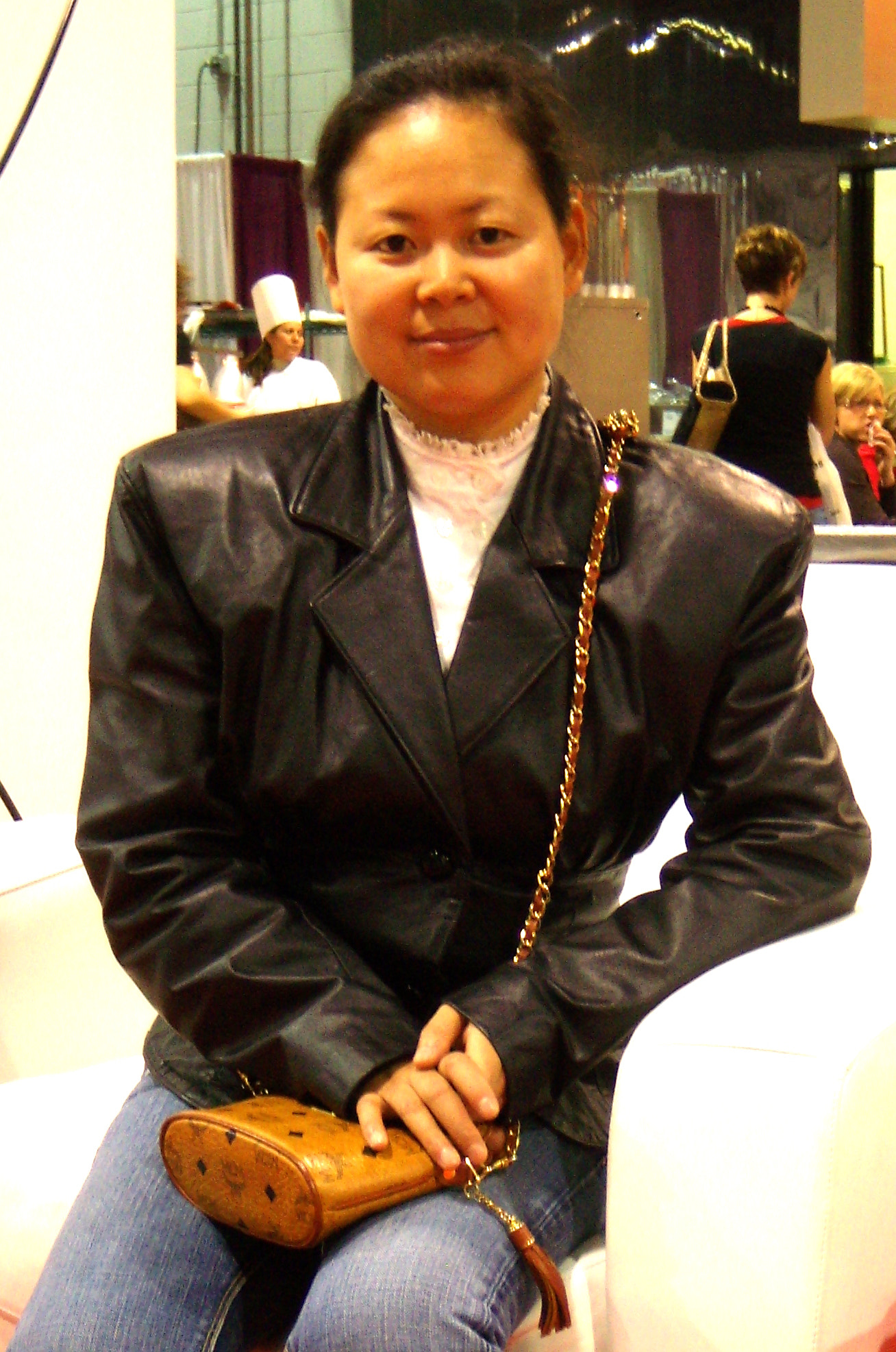 Nikon COOLPIX S9 sample photo. At the show photography