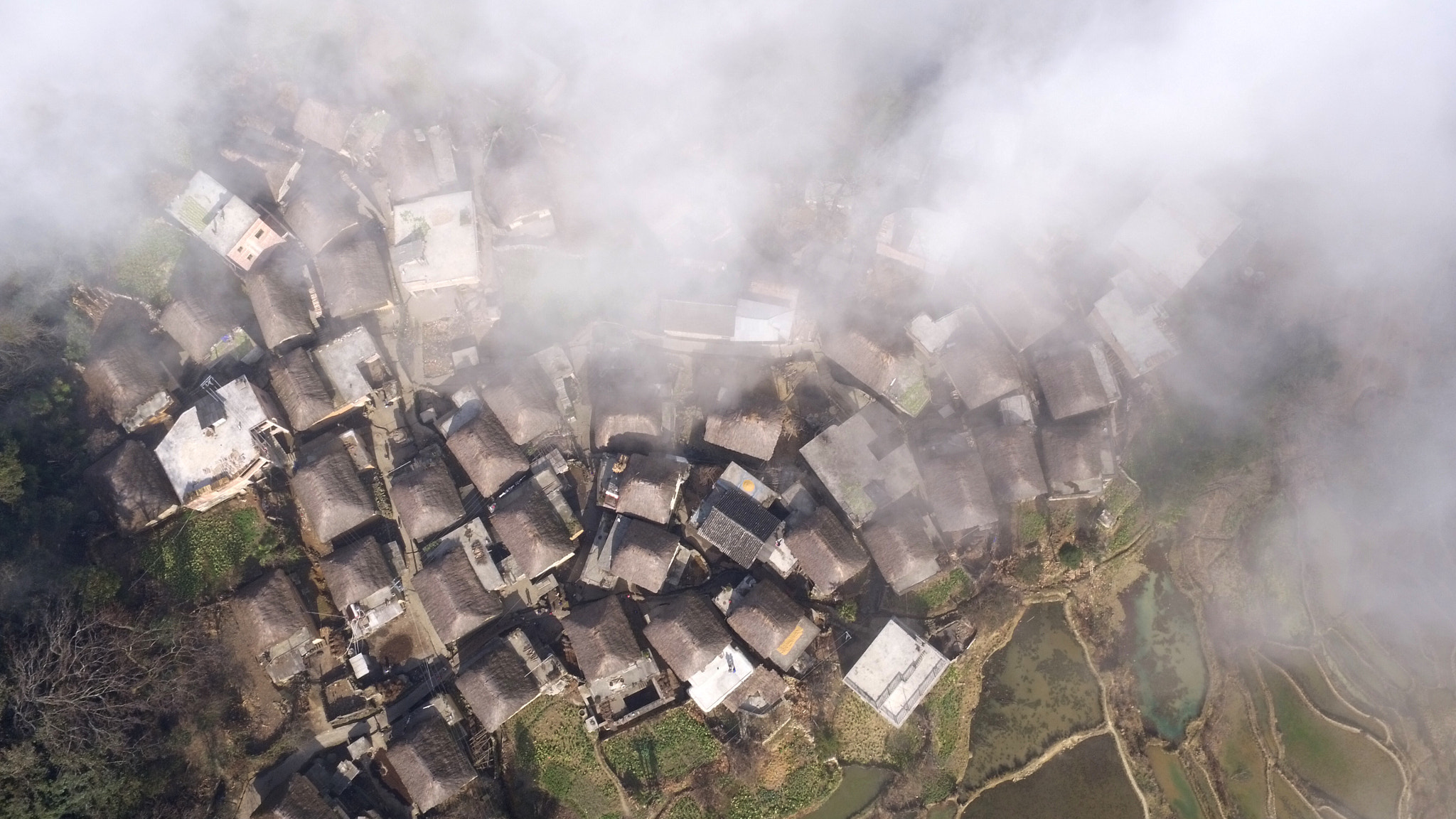 DJI FC550 sample photo. 云南 元阳 阿者科村 古老的蘑菇房 photography