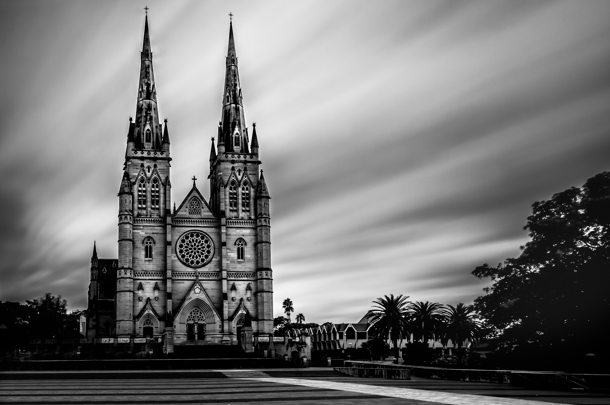 Voigtlander Super Wide-Heliar 15mm f/4.5 Aspherical III sample photo. Gothic photography