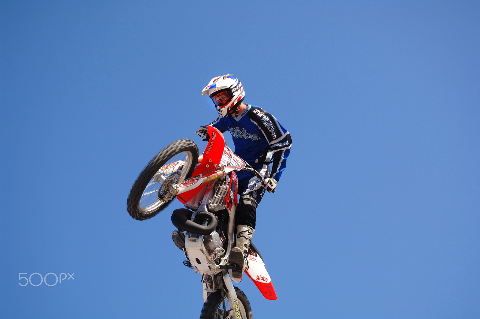 Nikon D2X sample photo. Flying high - beach motorcross photography
