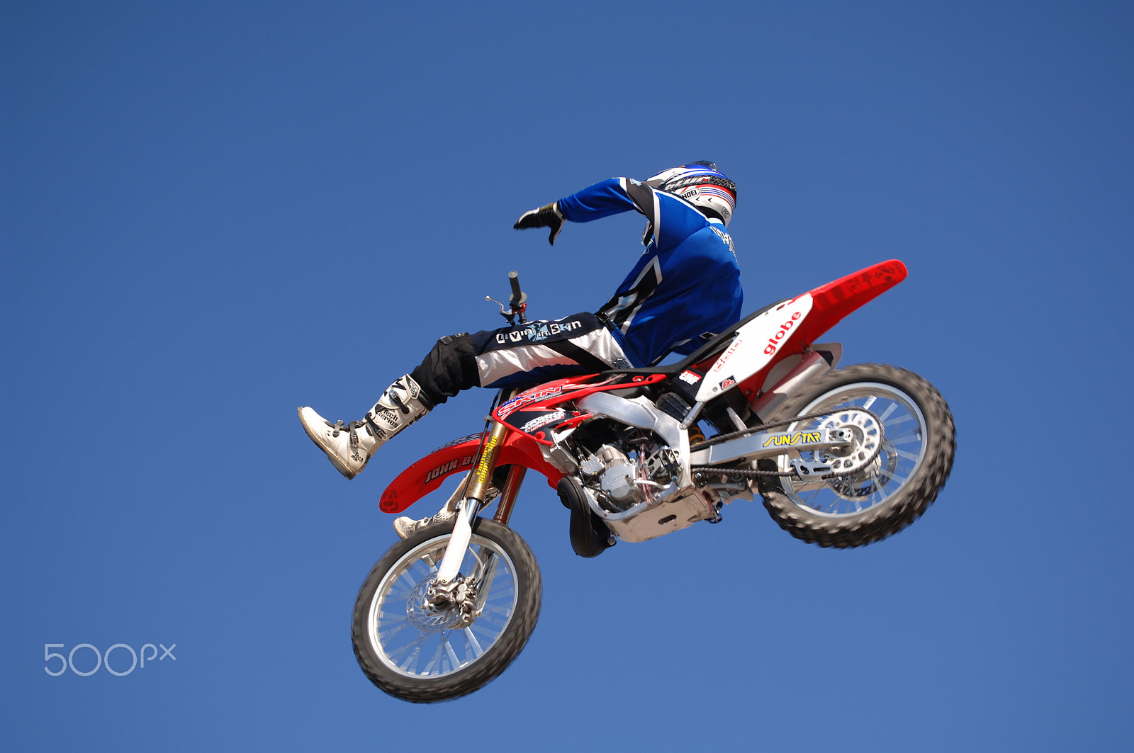 Nikon D2X sample photo. Flying high - beach motorcross photography