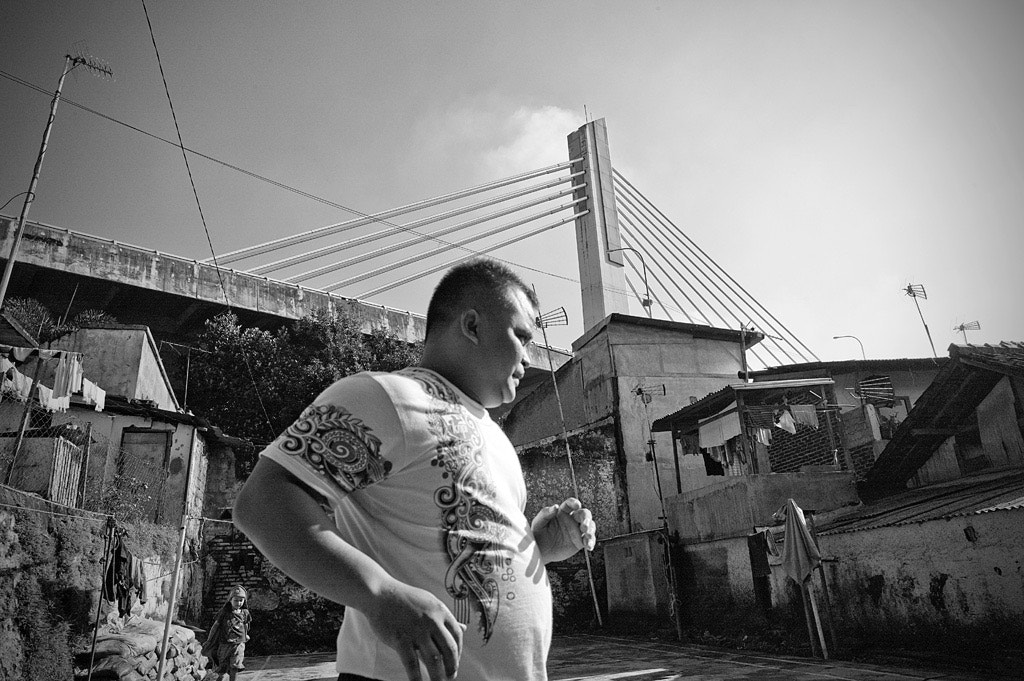 Leica M9 + Leica Elmarit-M 24mm F2.8 ASPH sample photo. Urban life around bandung most iconic bridge photography