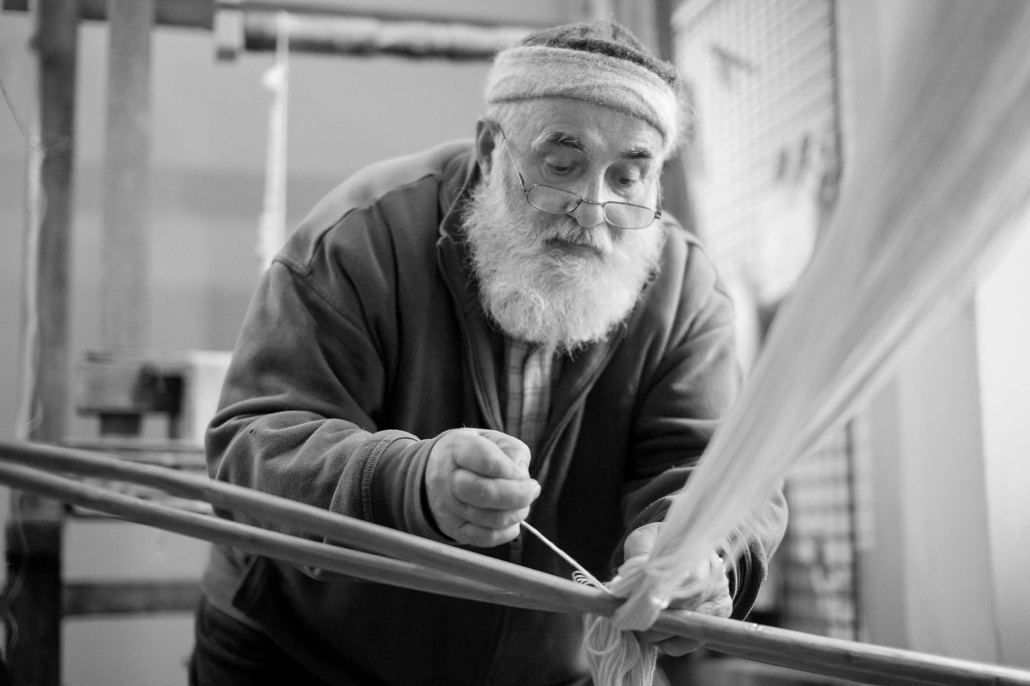 Sigma 50mm F1.4 EX DG HSM sample photo. Hand weaving photography