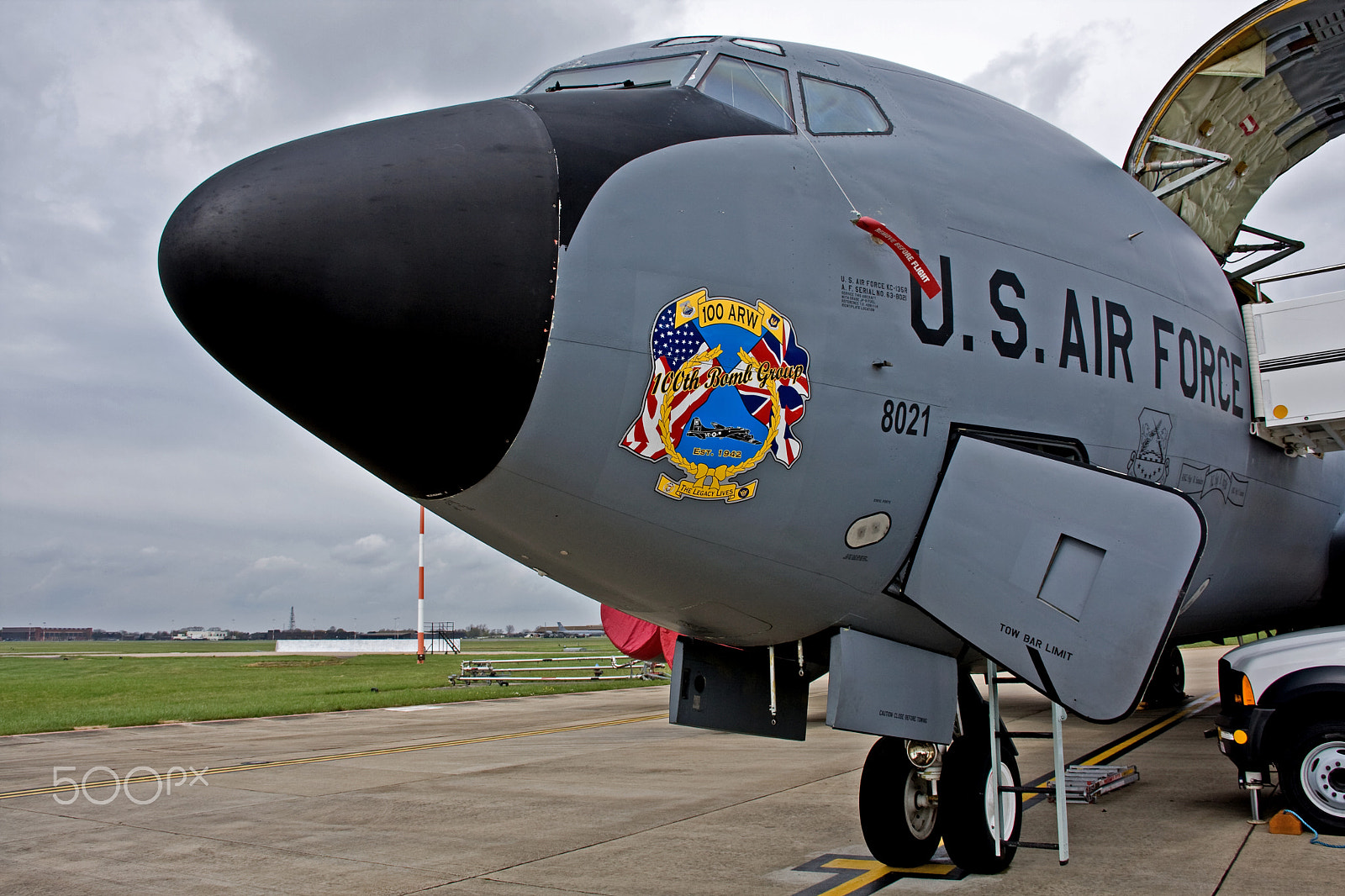 Canon EOS 40D sample photo. Kc-135r, 351st ars, 100th arw. photography