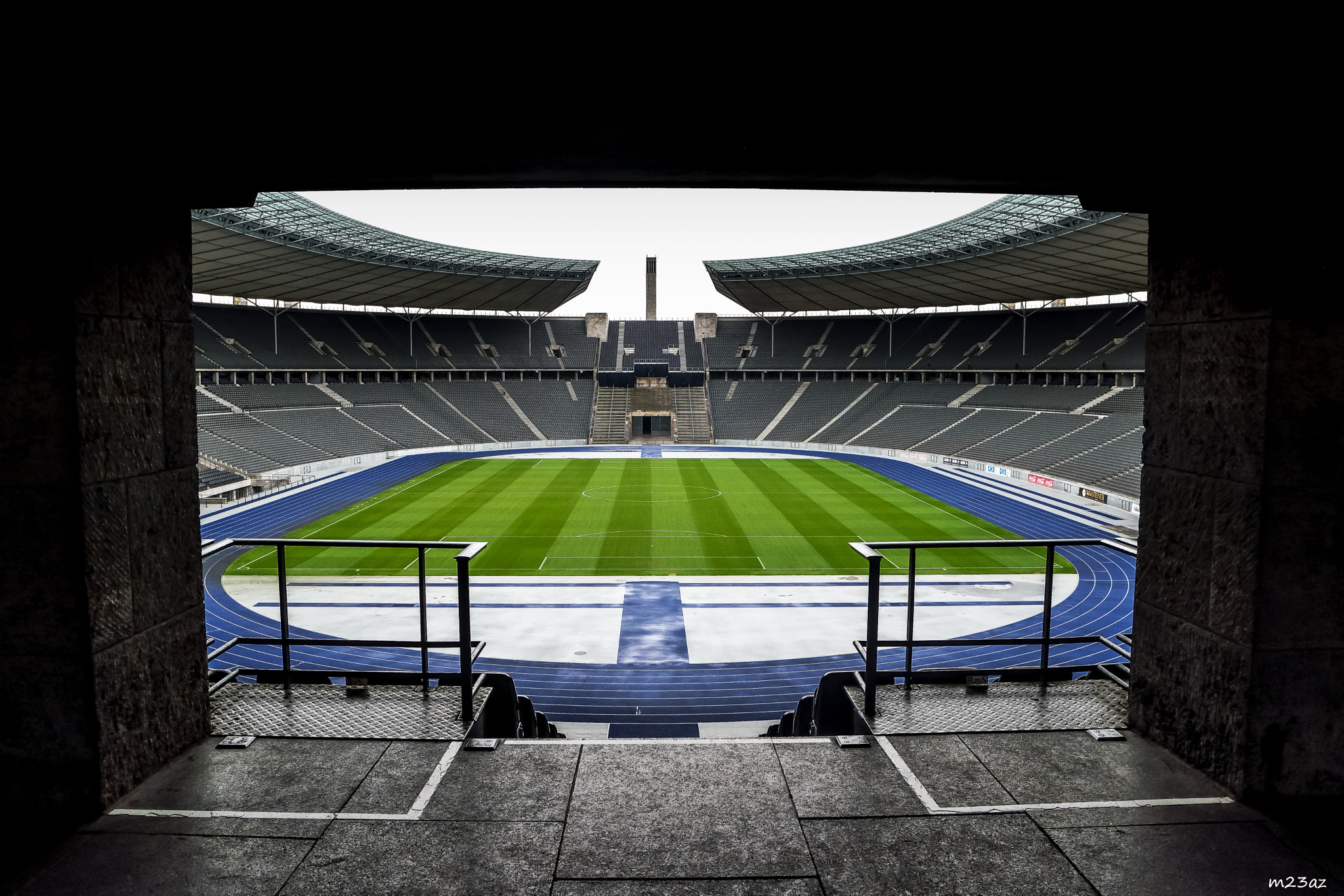 Nikon D3300 + Sigma 17-70mm F2.8-4 DC Macro OS HSM | C sample photo. Benvenuti all' olympiastadion photography