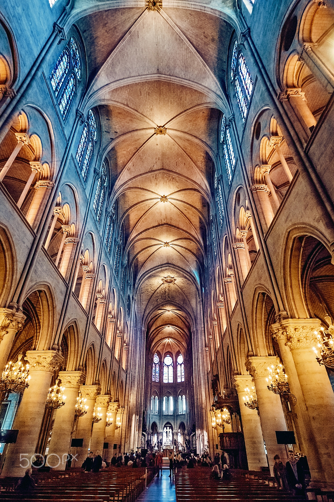 Sigma 10-20mm F4-5.6 EX DC HSM sample photo. Notre dame de paris photography