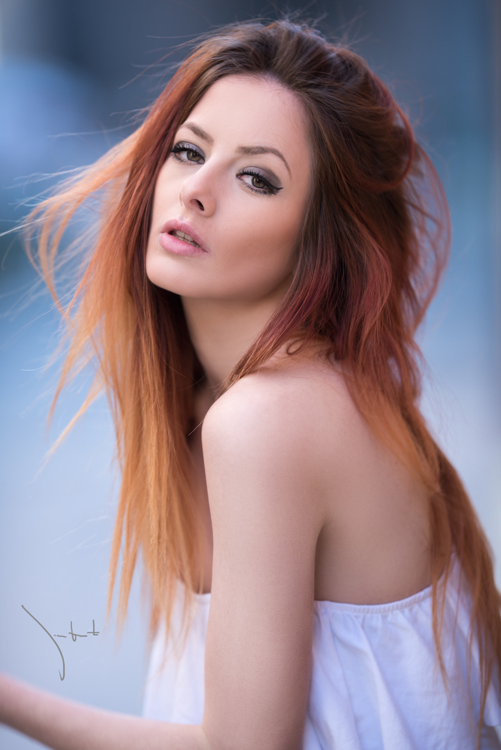 Nikon AF-S Nikkor 200mm F2G ED-IF VR sample photo. Claudia photography