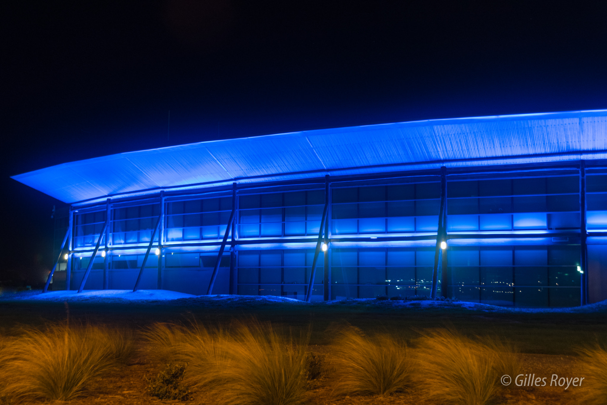 AF Zoom-Nikkor 24-120mm f/3.5-5.6D IF sample photo. The lifesaving club photography