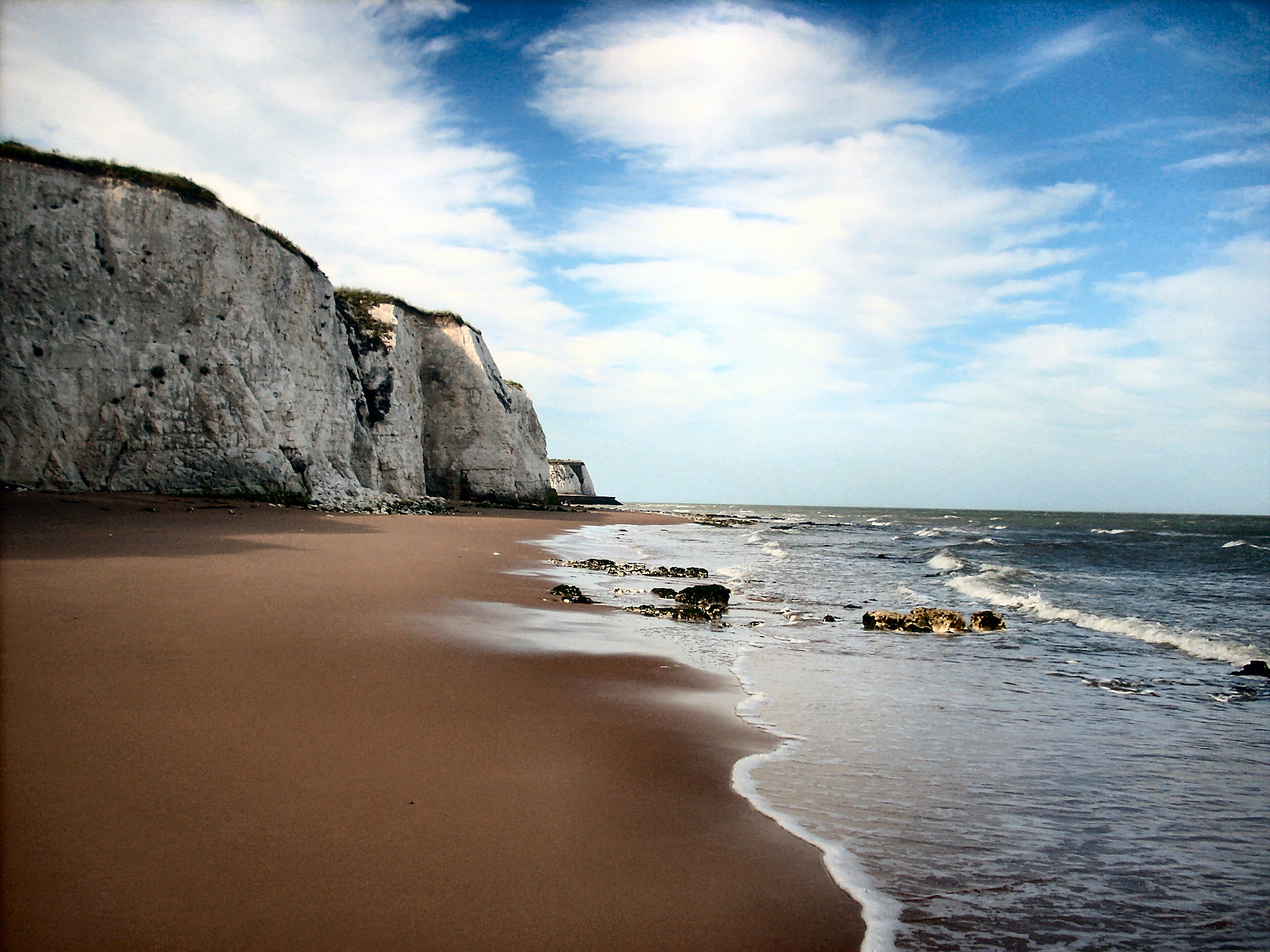 Nikon COOLPIX L10 sample photo. Dumpton gap photography