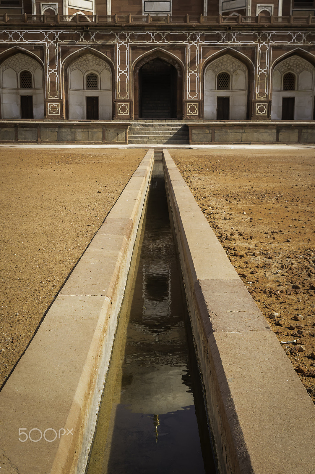 Canon EOS 760D (EOS Rebel T6s / EOS 8000D) + Tamron SP AF 17-50mm F2.8 XR Di II LD Aspherical (IF) sample photo. Humayun tomb reflection photography
