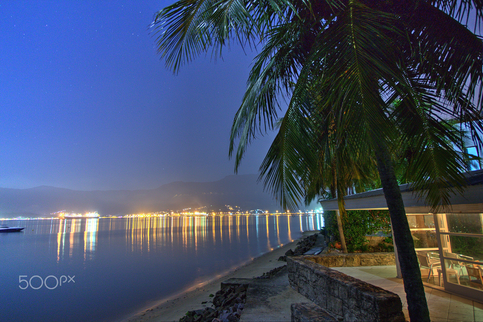Canon EF-S 10-18mm F4.5–5.6 IS STM sample photo. Terminalpetrobras photography