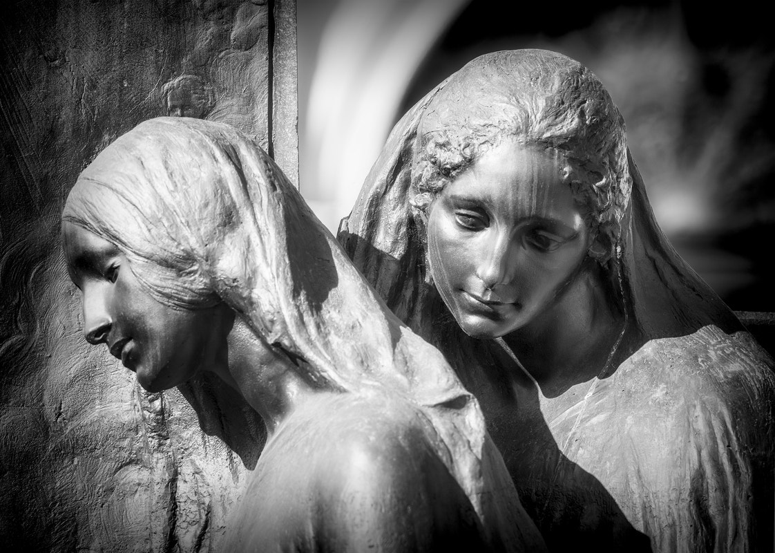 Olympus OM-D E-M10 II + Olympus M.Zuiko Digital ED 40-150mm F2.8 Pro sample photo. Monument to san giovanni bosco (detail) photography