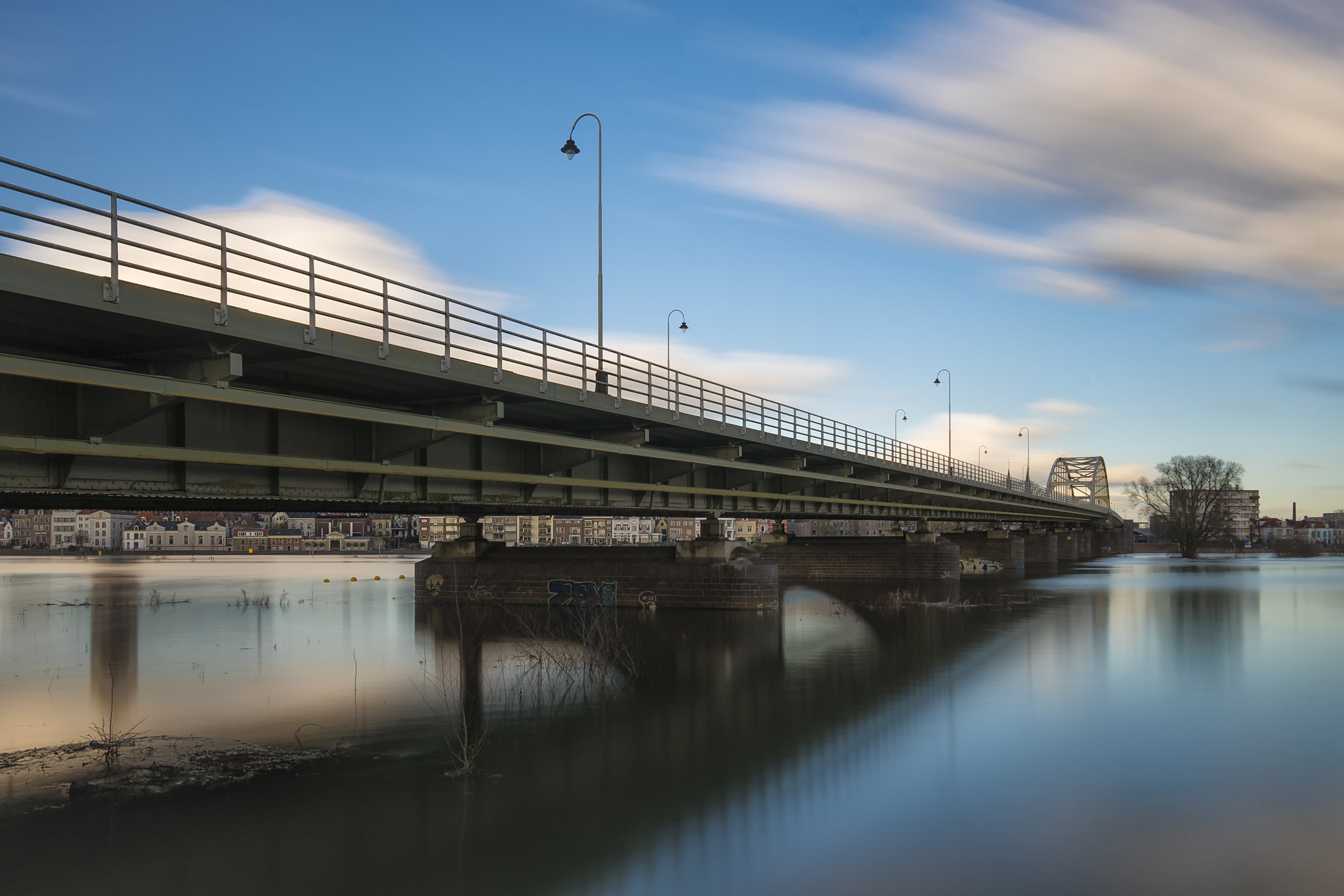 Sony a7 II + Sigma 19mm F2.8 EX DN sample photo. Entering deventer city photography