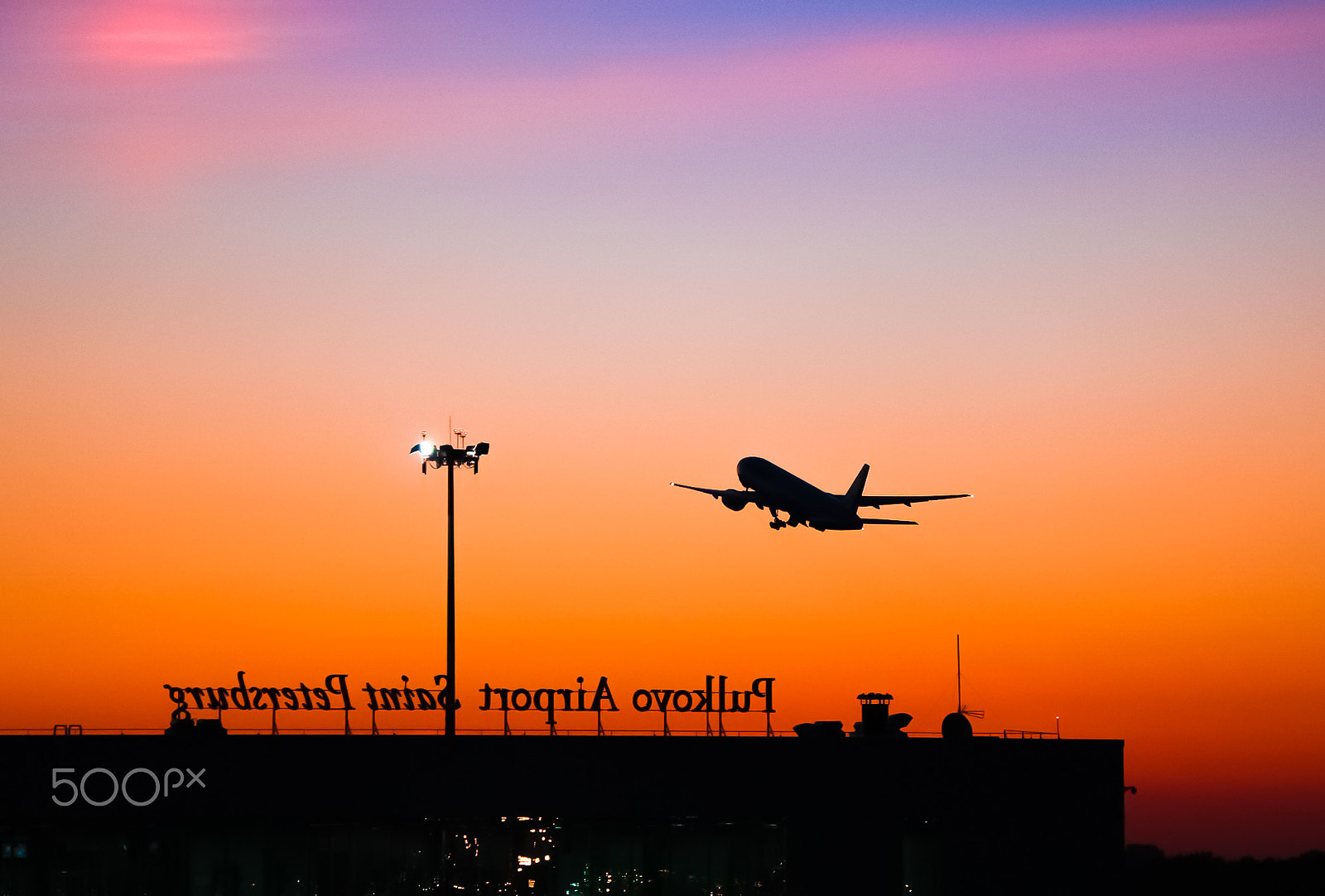 Canon EF-S 18-135mm F3.5-5.6 IS STM sample photo. Pulkovo intl airport sunset photography