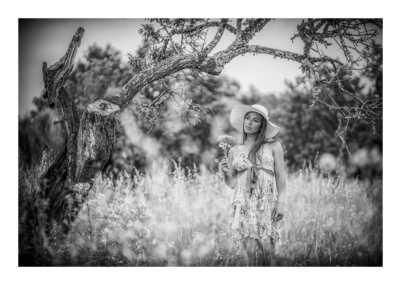 Sony a7R II + Canon EF 85mm F1.8 USM sample photo. Thinking .... photography