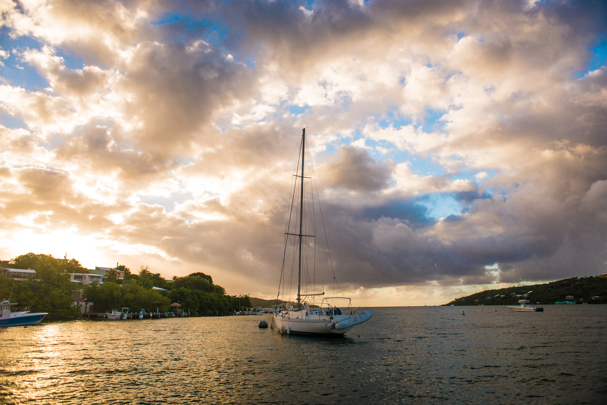 Nikon D610 + AF Nikkor 24mm f/2.8 sample photo. The sail photography