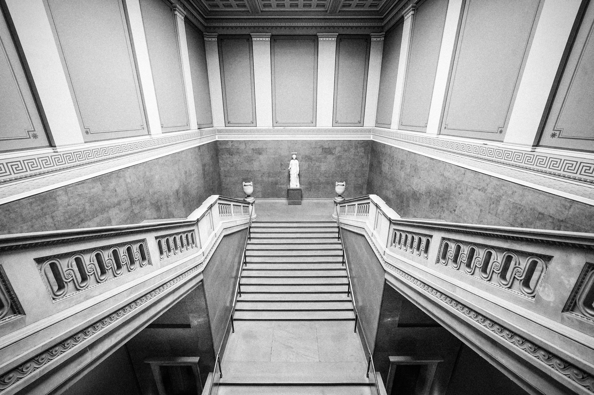 Nikon D3 sample photo. Museum photography