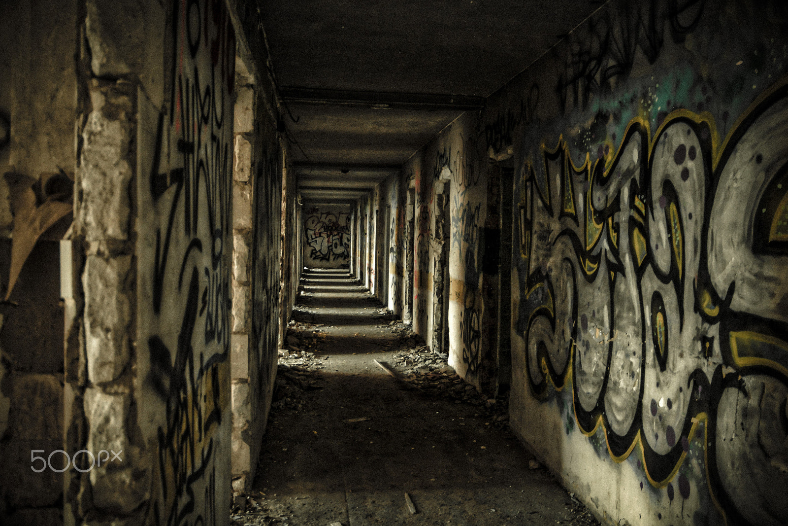 Sigma 17-70mm F2.8-4 DC Macro OS HSM | C sample photo. Poland gdynia orłowo - abandoned resort photography