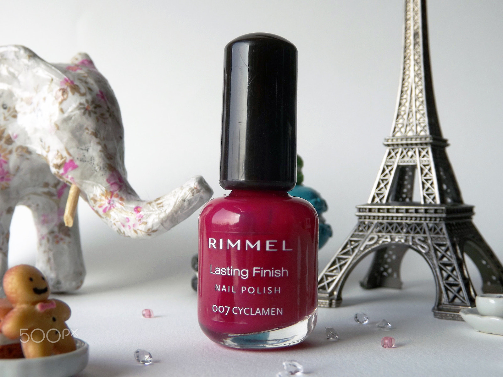 FujiFilm FinePix S3200 (FinePix S3250) sample photo. Rimmel photography