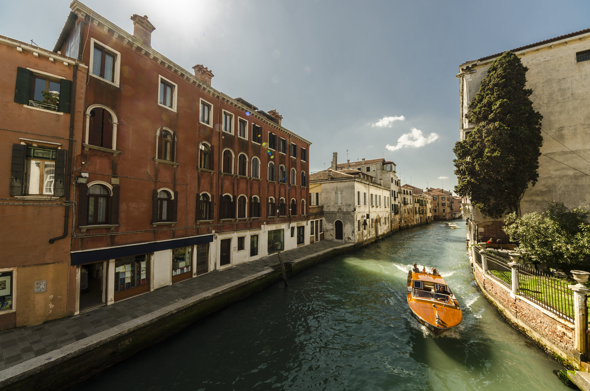 Sigma 8-16mm F4.5-5.6 DC HSM sample photo. Venice i photography