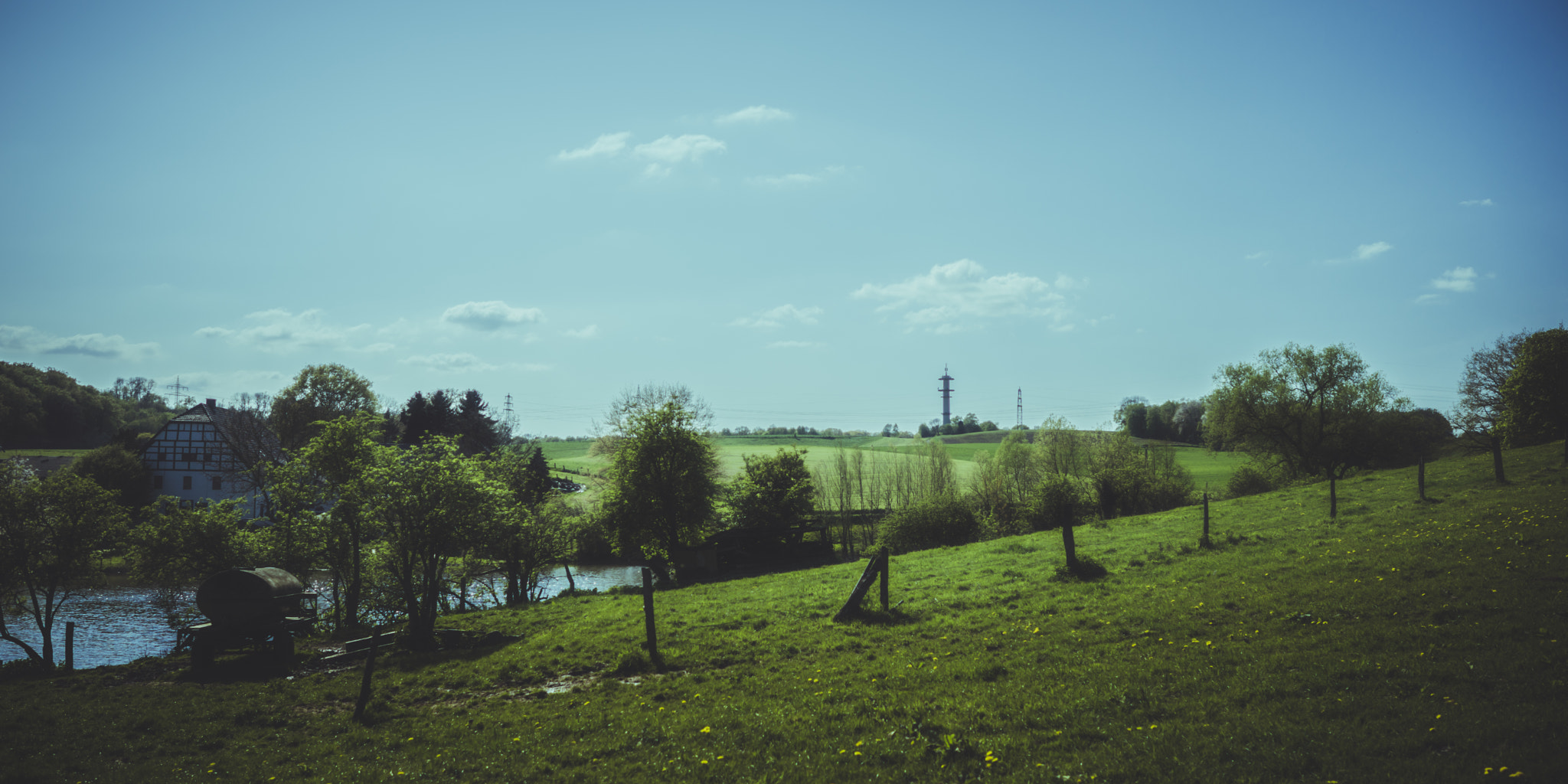 Sony a7R + ZEISS Batis 25mm F2 sample photo. Where time runs slower photography
