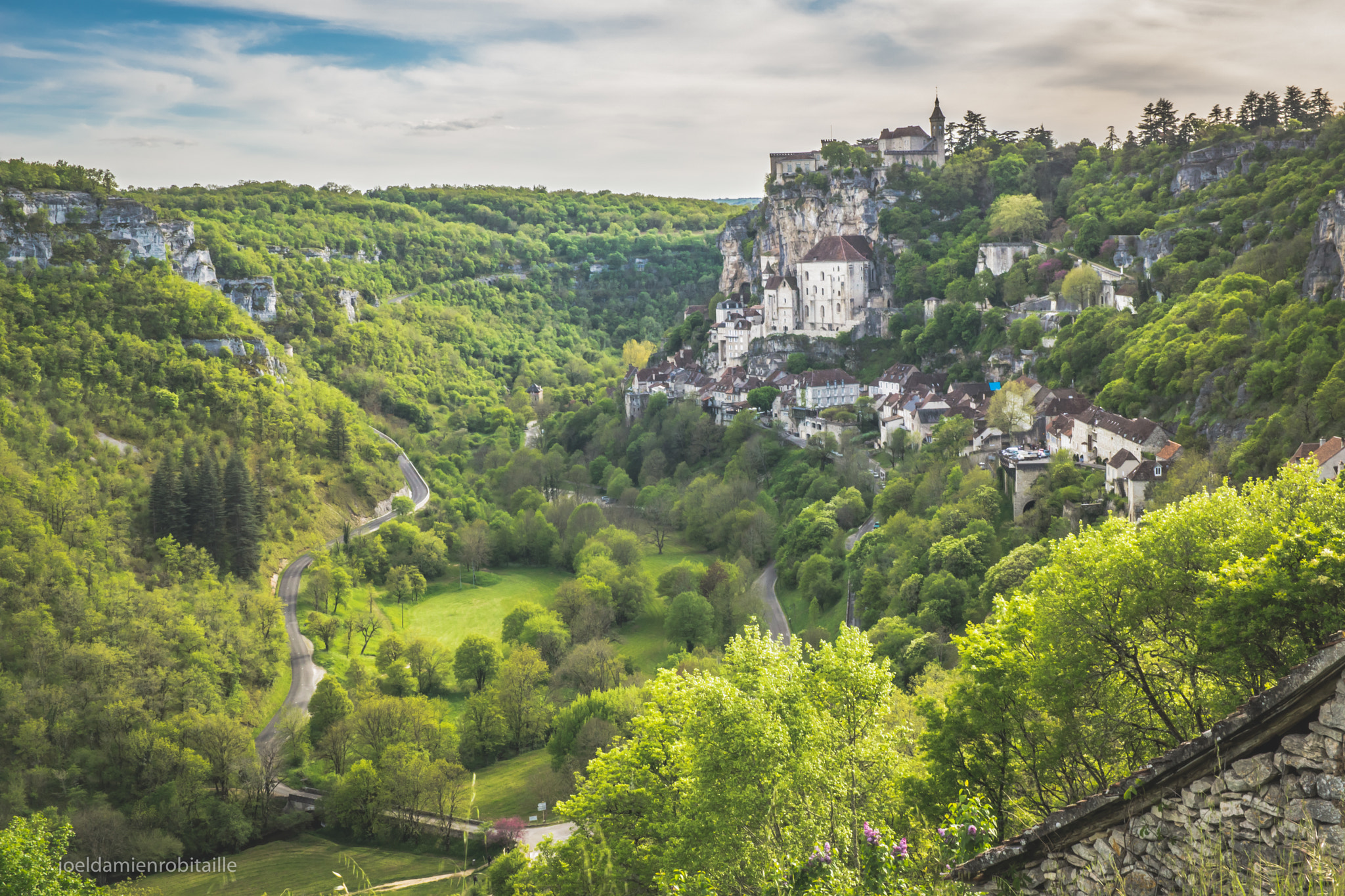 E 32mm F1.8 sample photo. Rocamadour, france photography