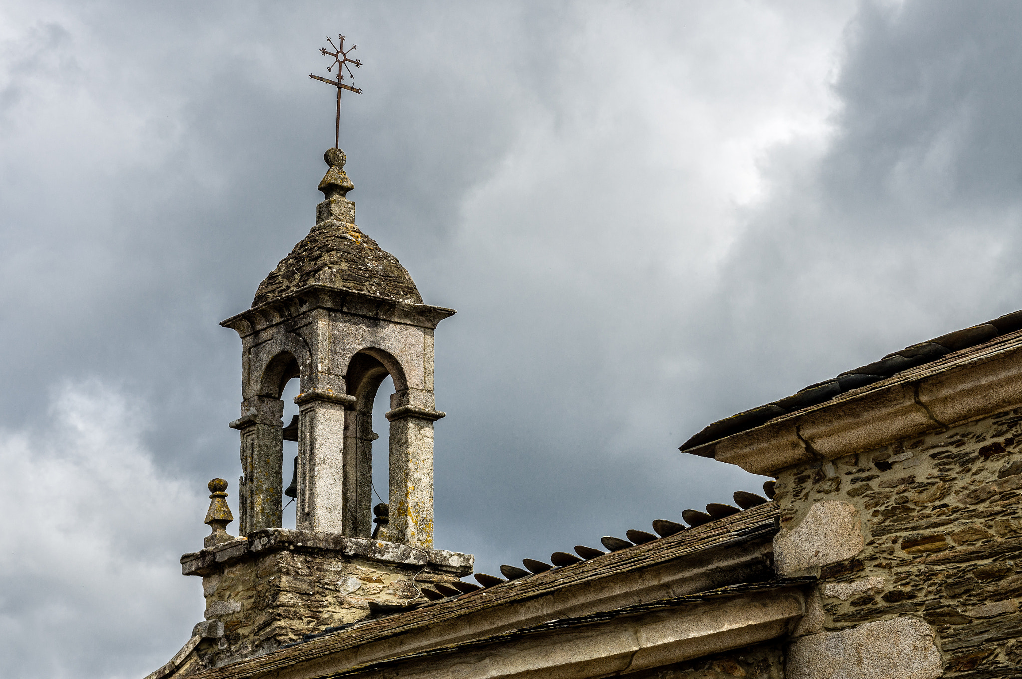 Sony Alpha DSLR-A580 sample photo. Ecce homo chapel photography