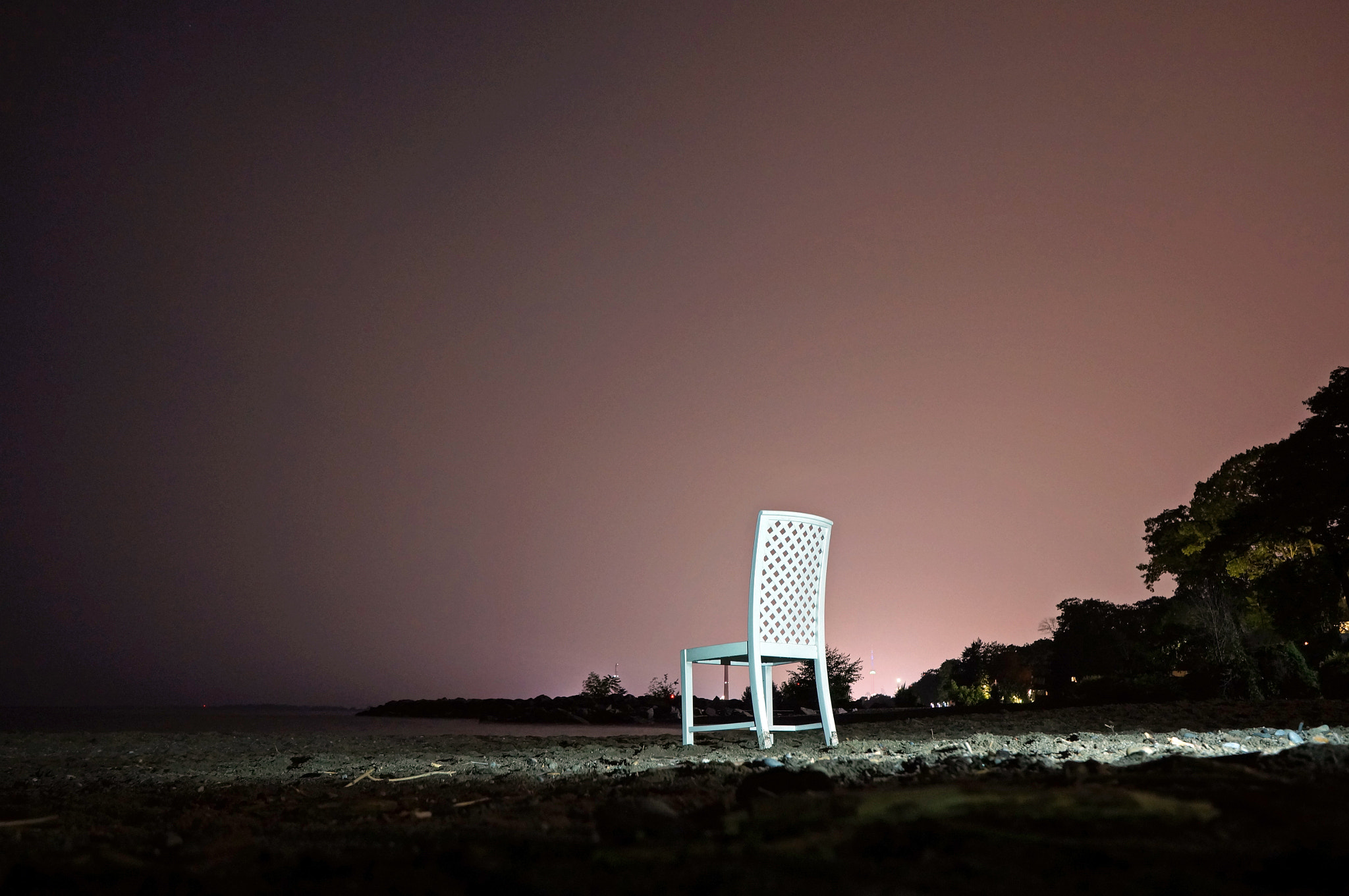 Sony Alpha NEX-5R + Sony E 20mm F2.8 sample photo. The chair photography