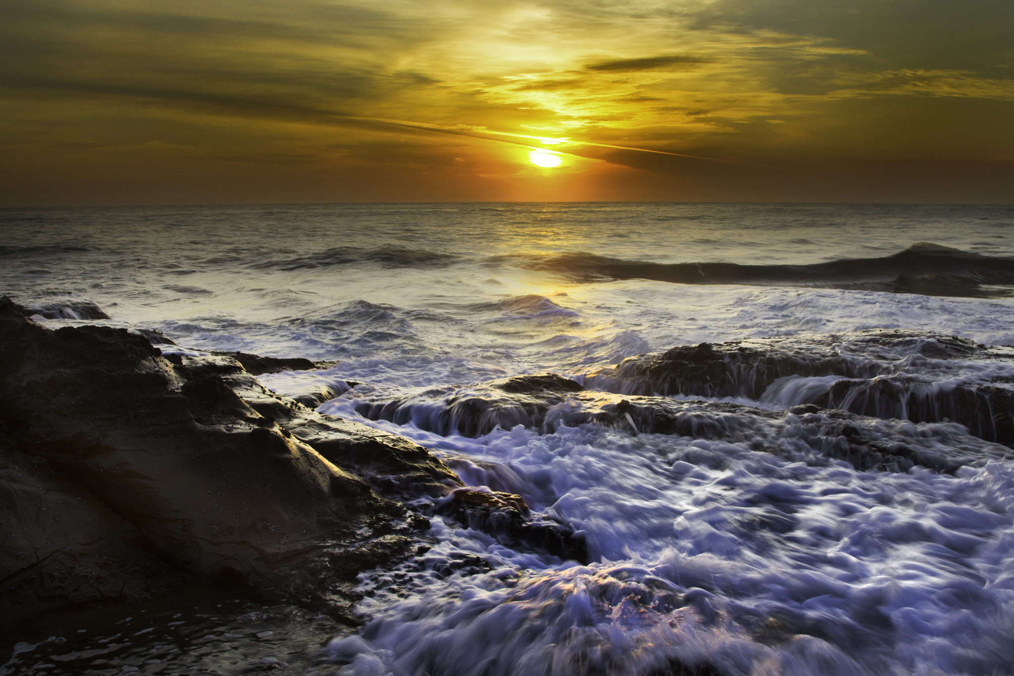 Canon EF 24-85mm F3.5-4.5 USM sample photo. Slashed sunrise photography
