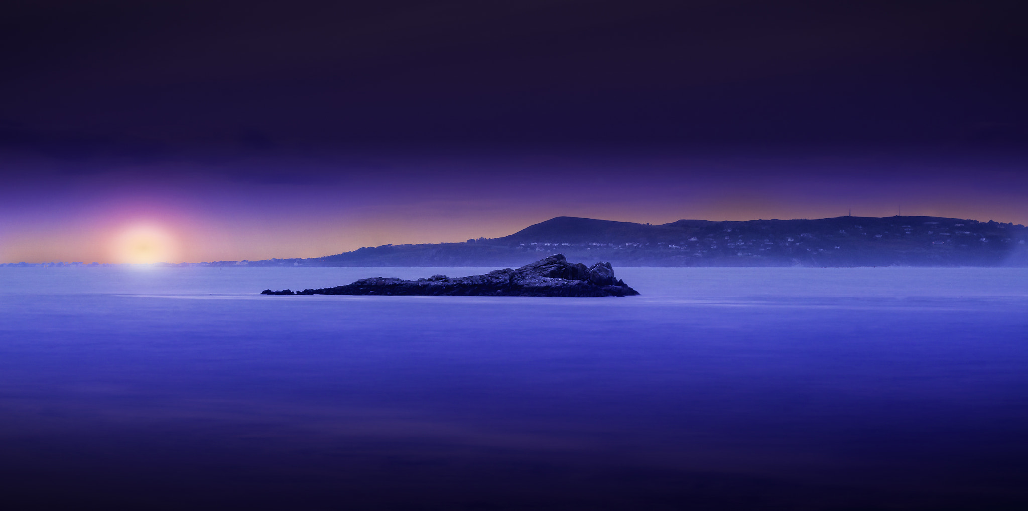 Sony SLT-A55 (SLT-A55V) + Sigma 70-300mm F4-5.6 DL Macro sample photo. Evening in dalkey photography