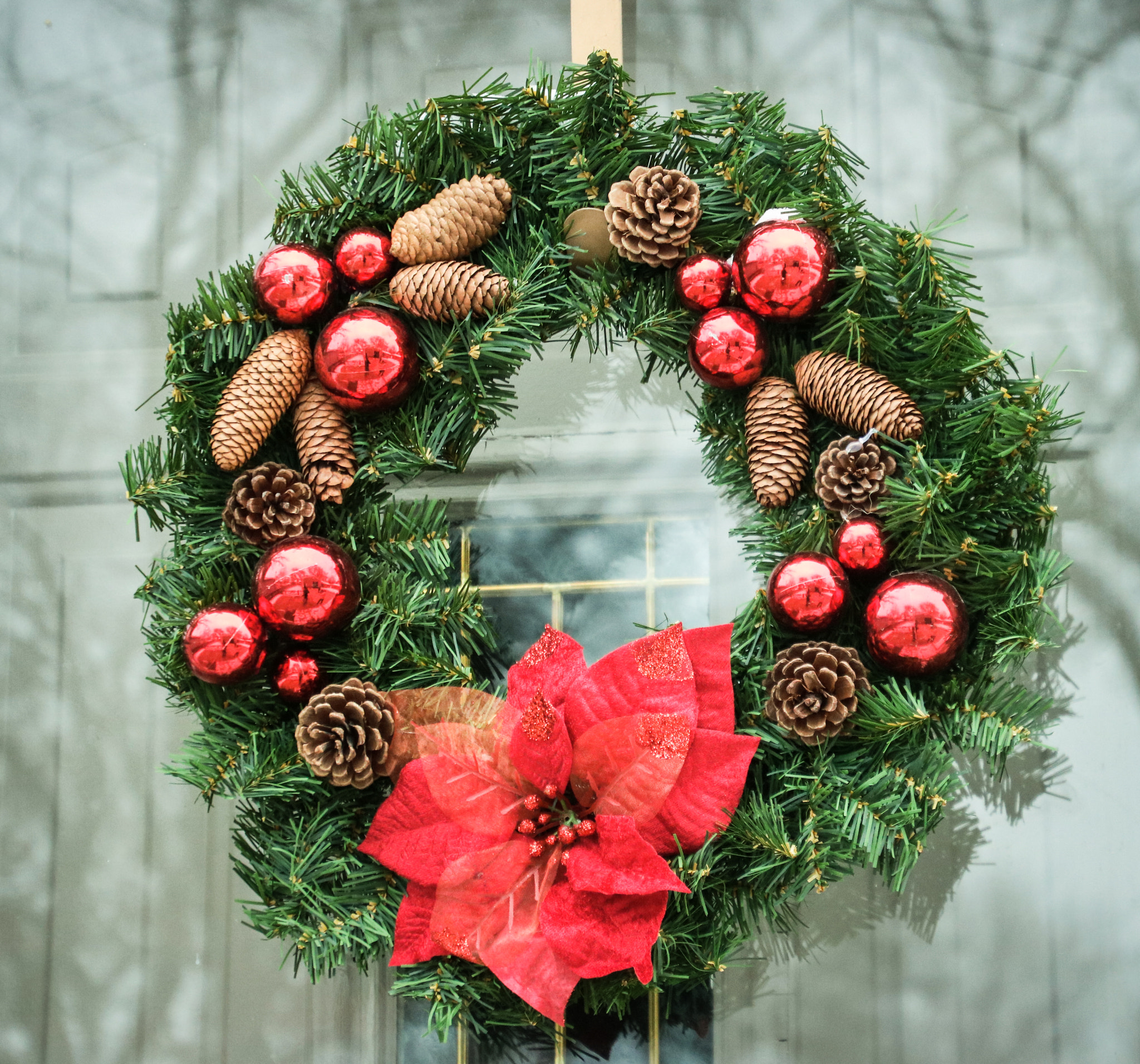 Canon EOS 760D (EOS Rebel T6s / EOS 8000D) sample photo. Christmas wreath photography