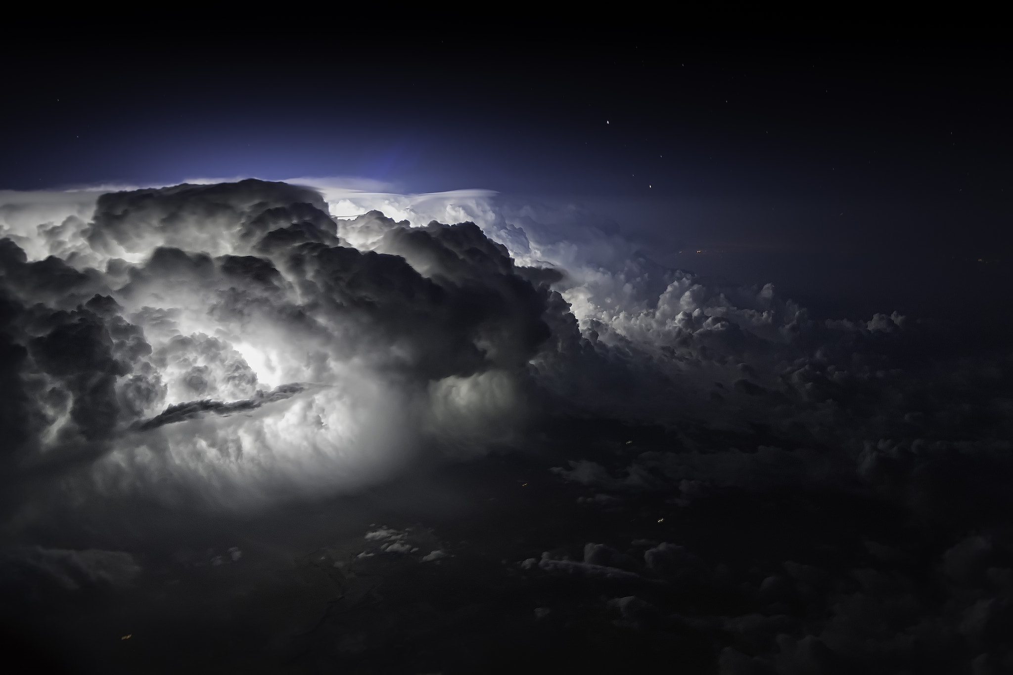 Nikon D5 sample photo. Mother nature's night light photography