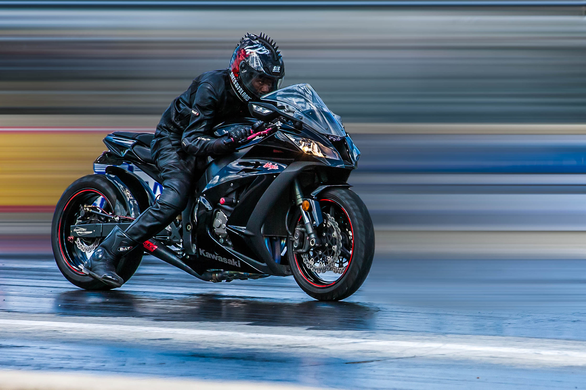 Canon EOS-1D Mark II N sample photo. Warp speed photography