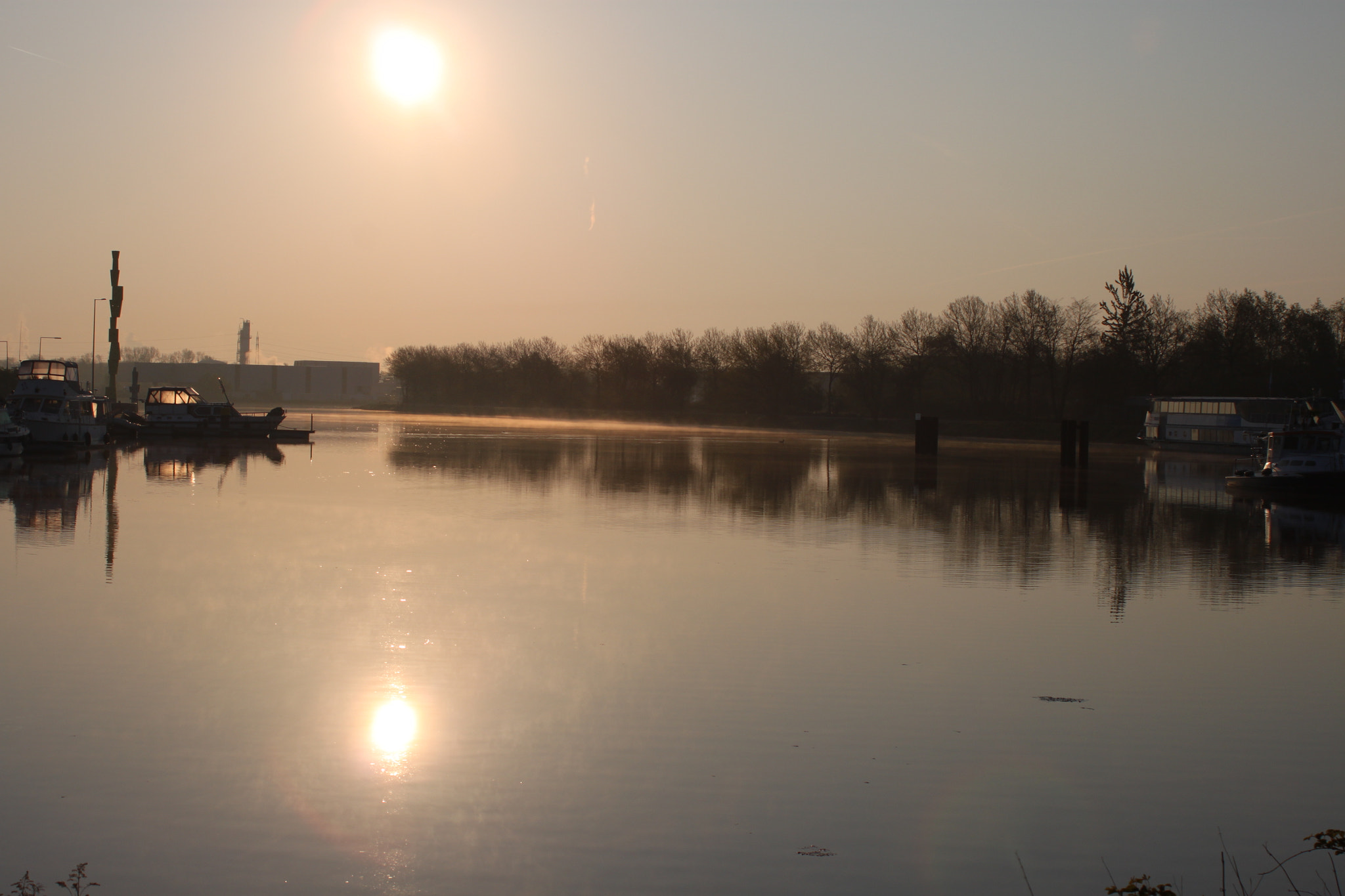 Canon EF 28-80mm f/3.5-5.6 sample photo