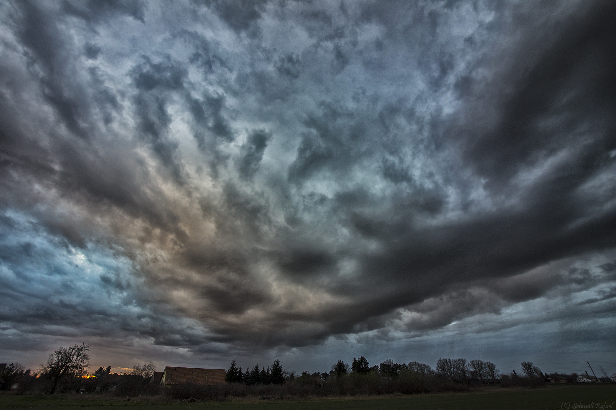 Sigma 15-30mm f/3.5-4.5 EX DG Aspherical sample photo. Incoming spring storm photography