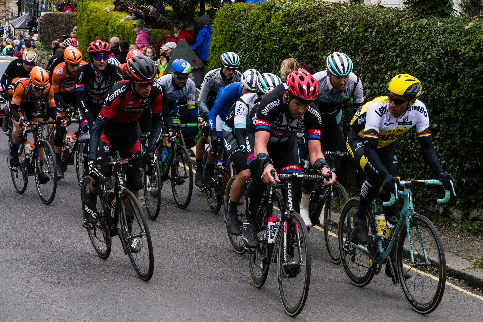 Panasonic Lumix G Vario 45-200mm F4-5.6 OIS sample photo. Tour de yorkshire 16 photography