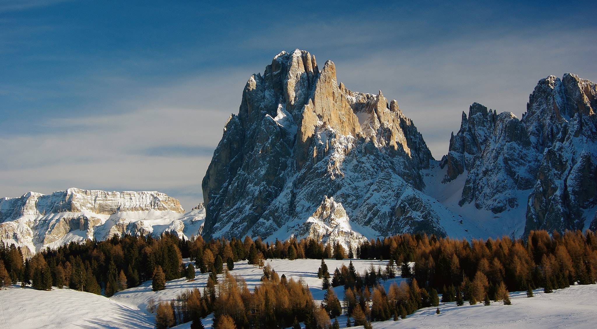 Pentax K200D sample photo. Val gardena photography