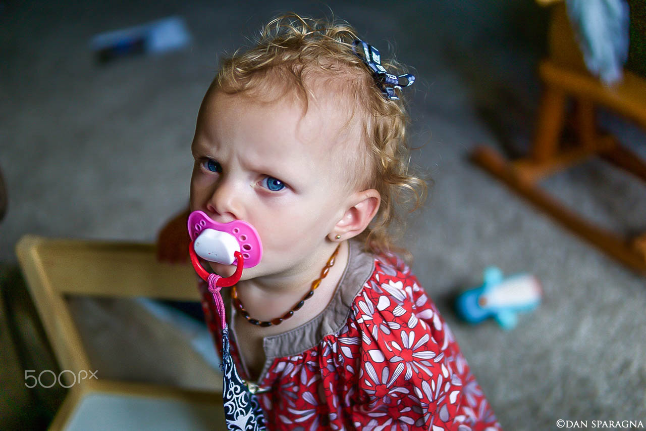 Sony a6000 + E 30mm F1.4 sample photo. Serious mood photography