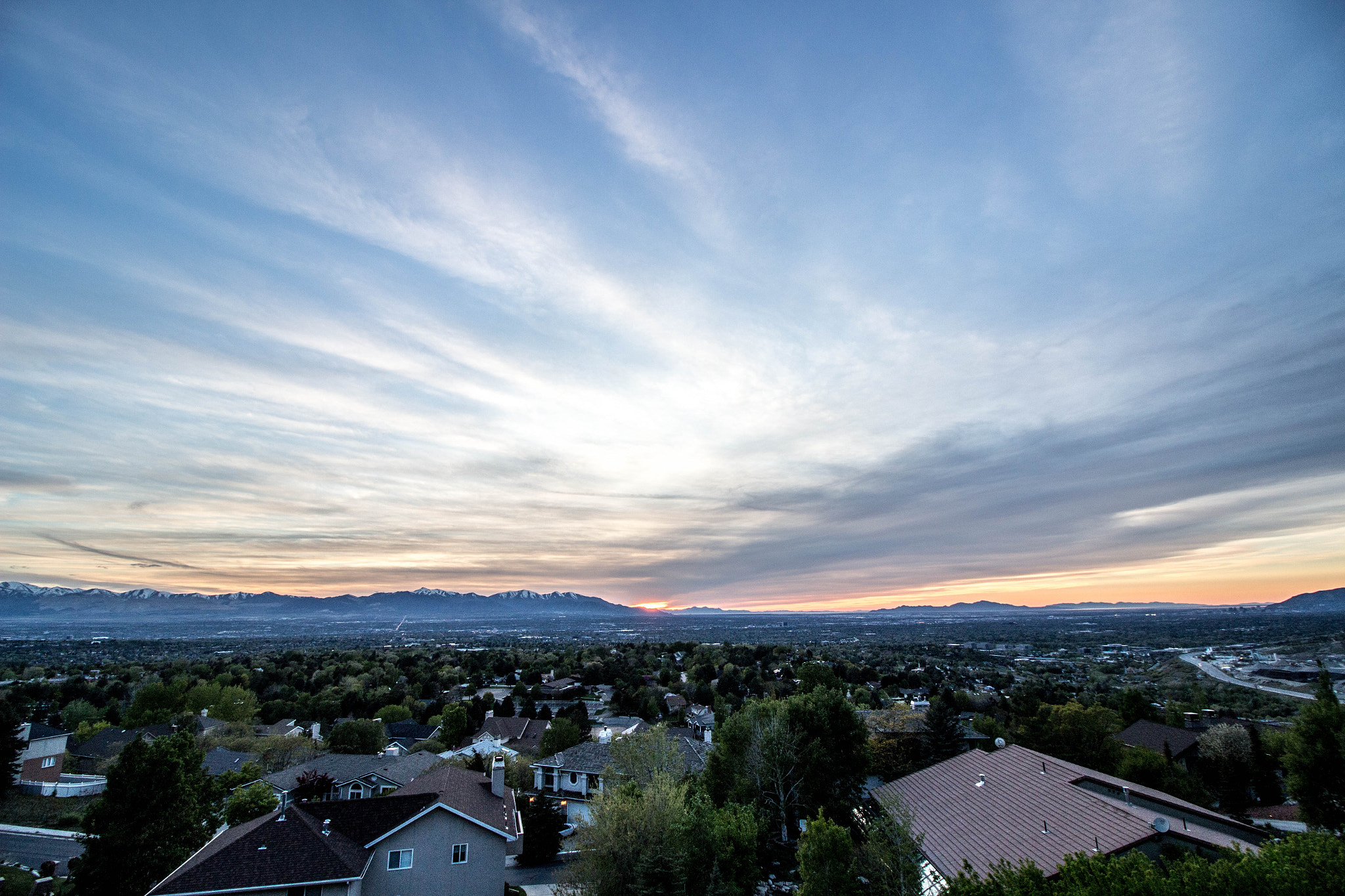 Canon EF-S 10-18mm F4.5–5.6 IS STM sample photo. Utah sunsets photography