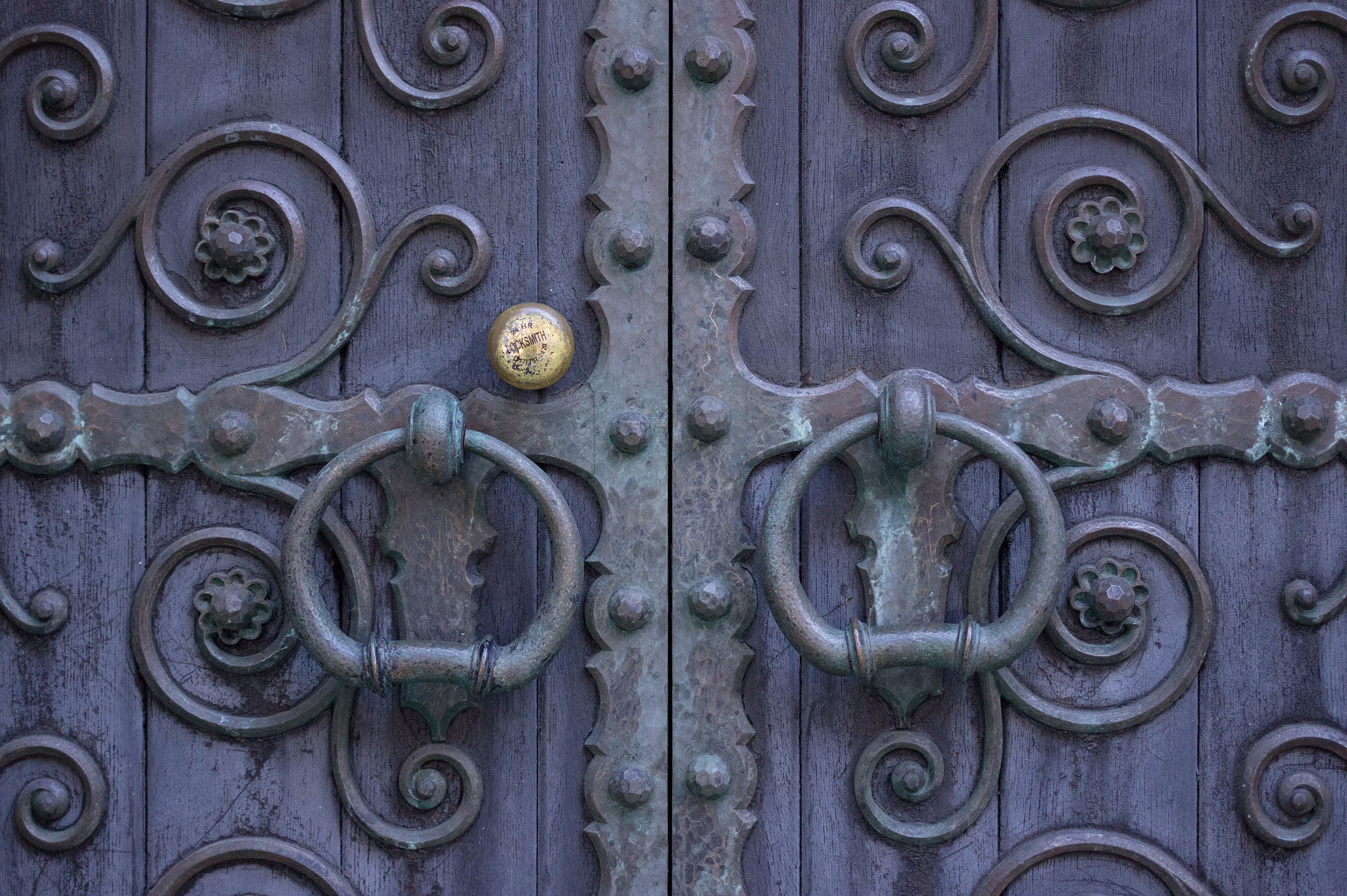 Canon EF 35mm F2 IS USM sample photo. Mmmm texture photography